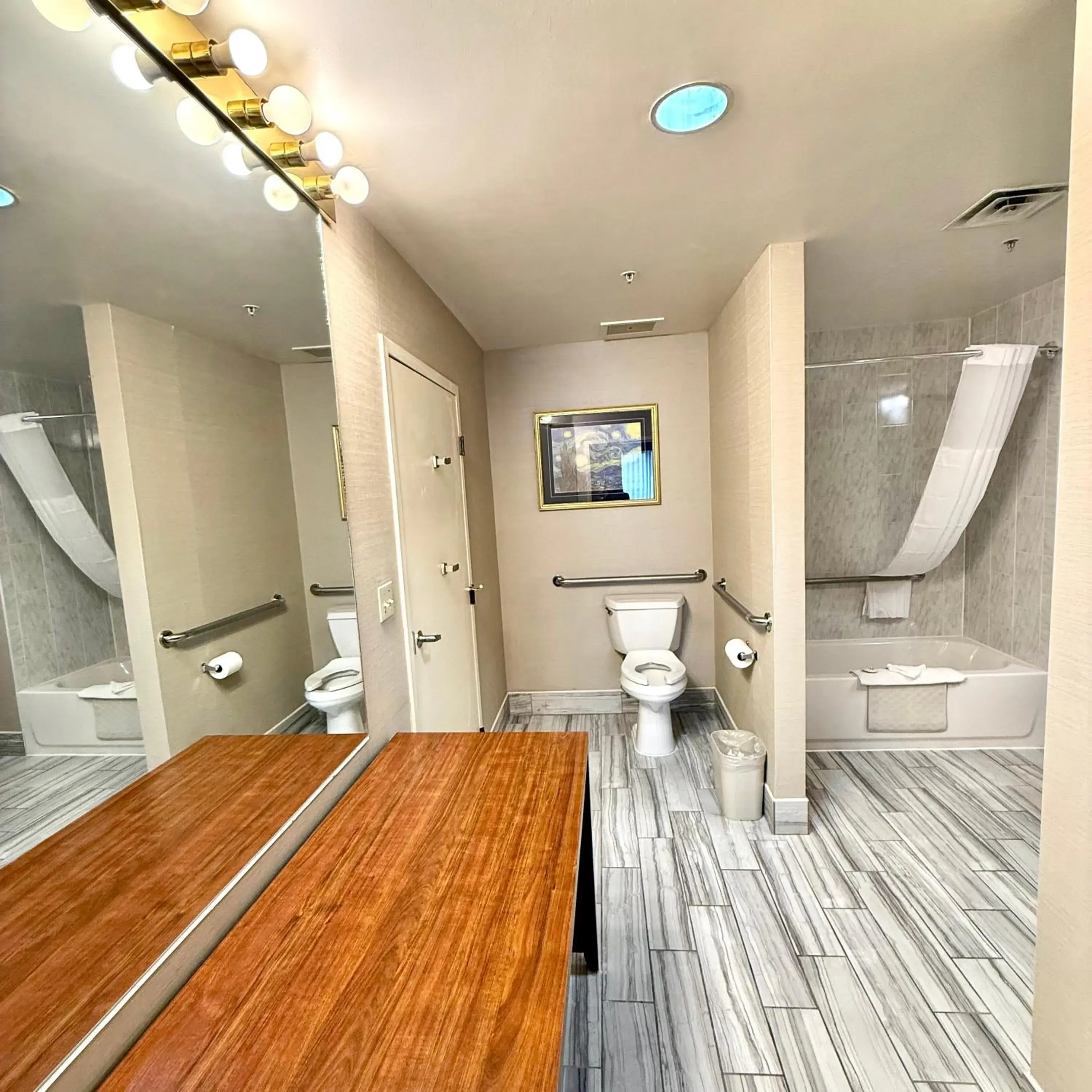 Deluxe Suite - Disability Access/Non-Smoking in Ramada by Wyndham Denver International Airport Deluxe Suite - Disability Access/Non-Smoking in Ramada by Wyndham Denver International Airport