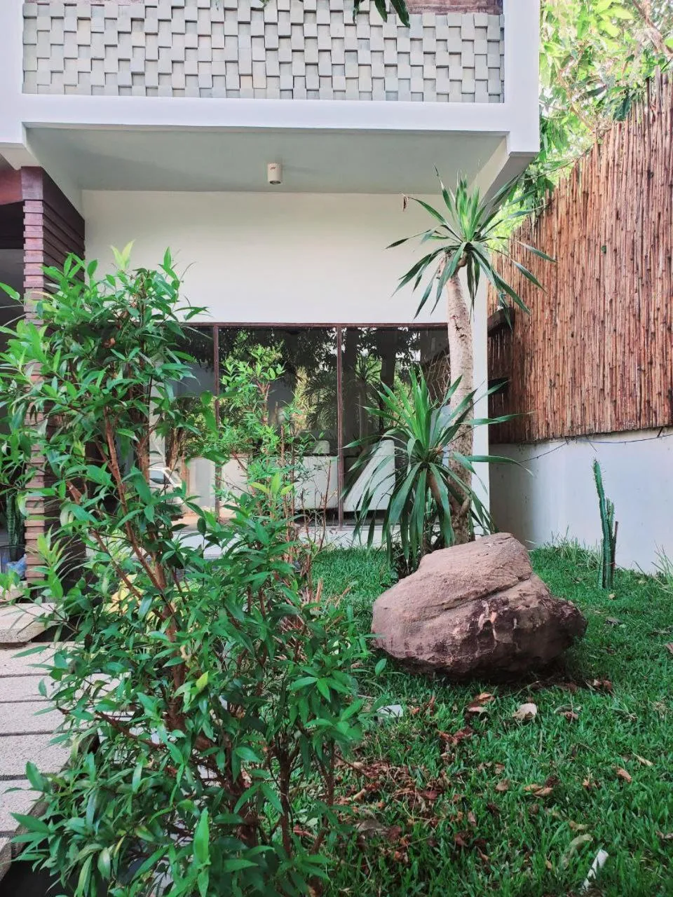 Garden in Siemreap Vasinh Residence