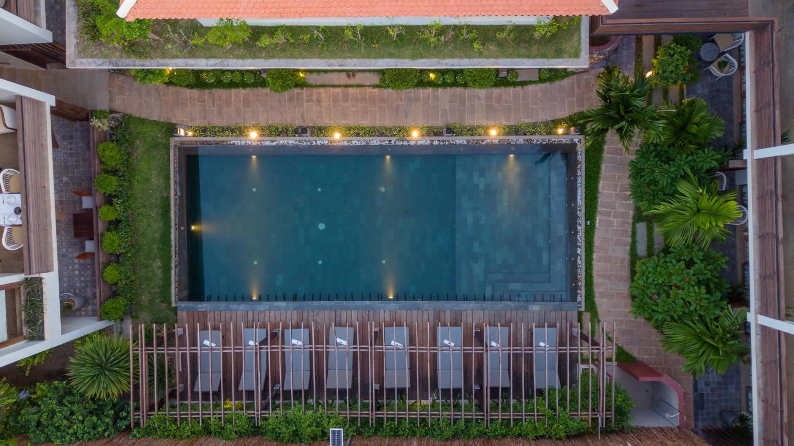 Swimming pool in Siemreap Vasinh Residence