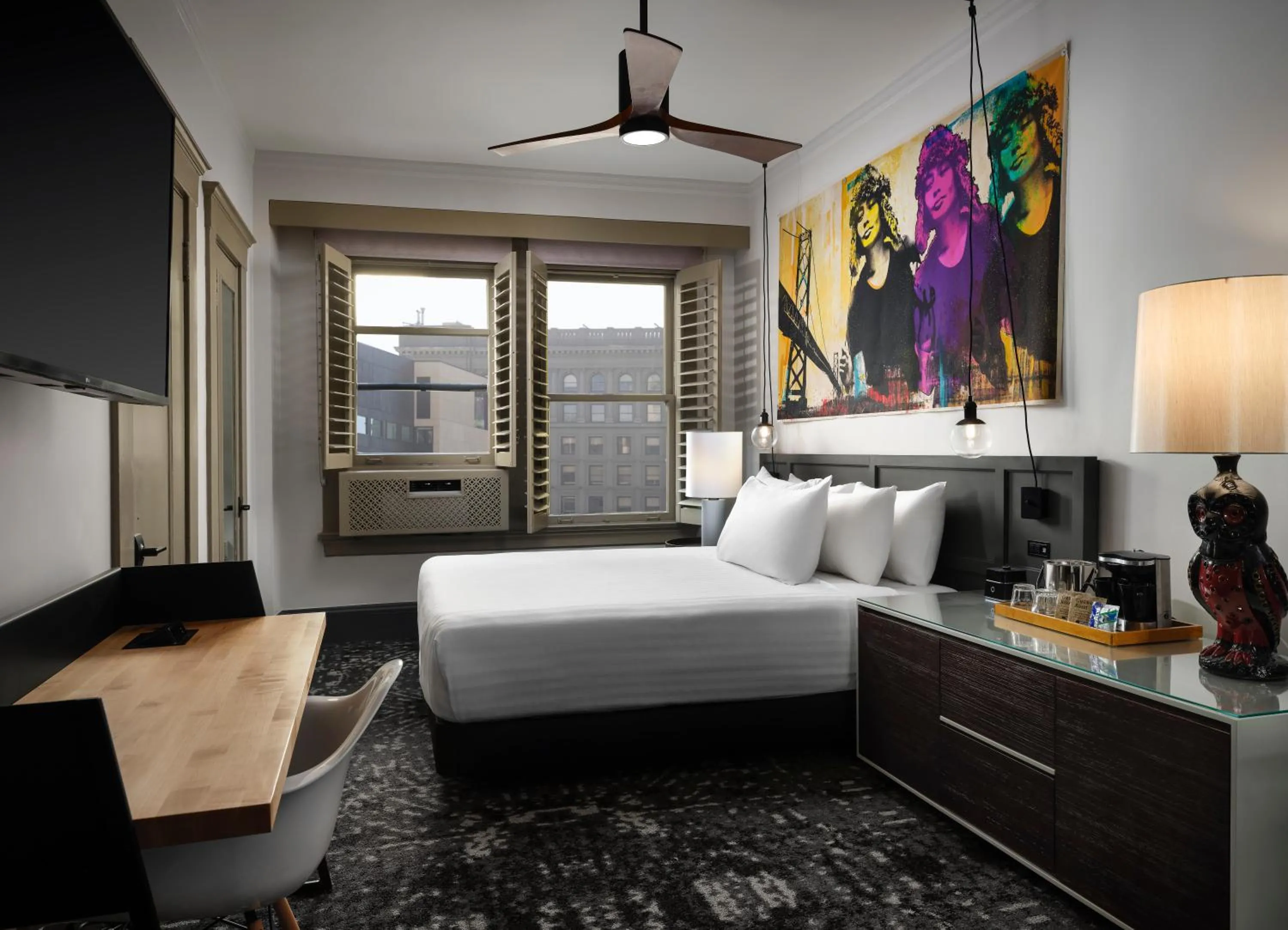 Bedroom, Bed in The Barnes San Francisco, Tapestry Collection by Hilton