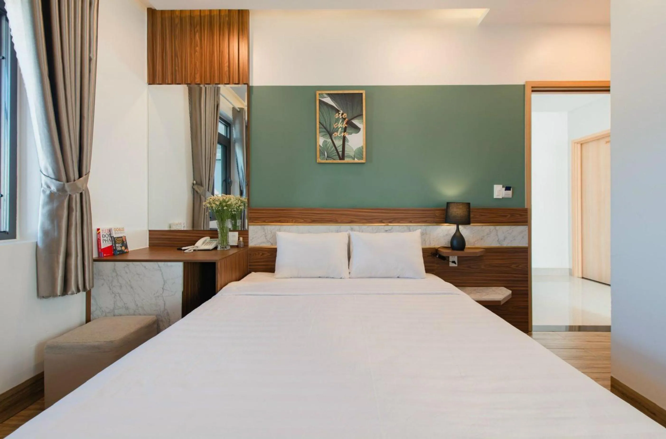 Bed in West Lake Hotel - Near Bai Dai Beach