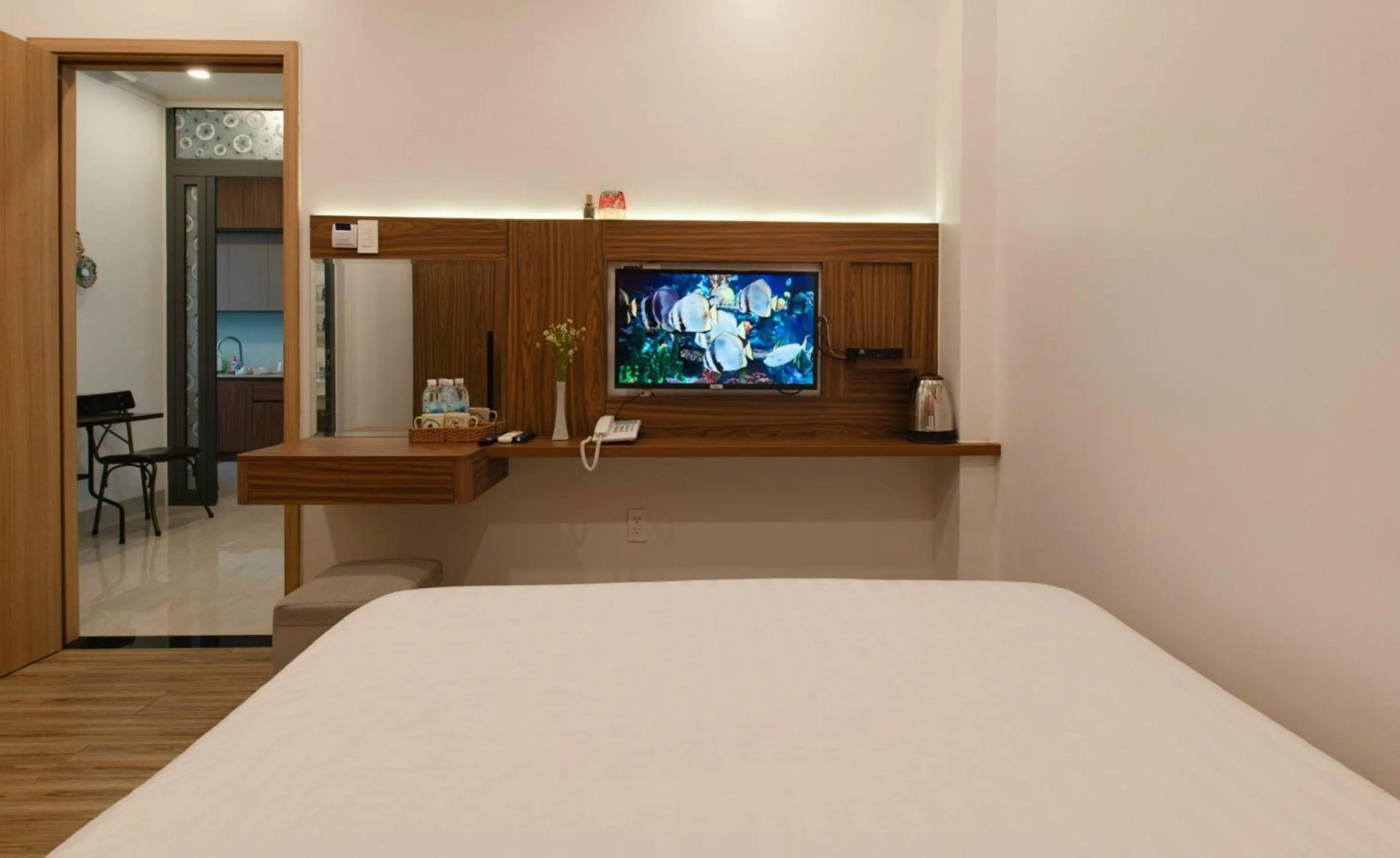TV and multimedia, Bed in West Lake Hotel - Near Bai Dai Beach