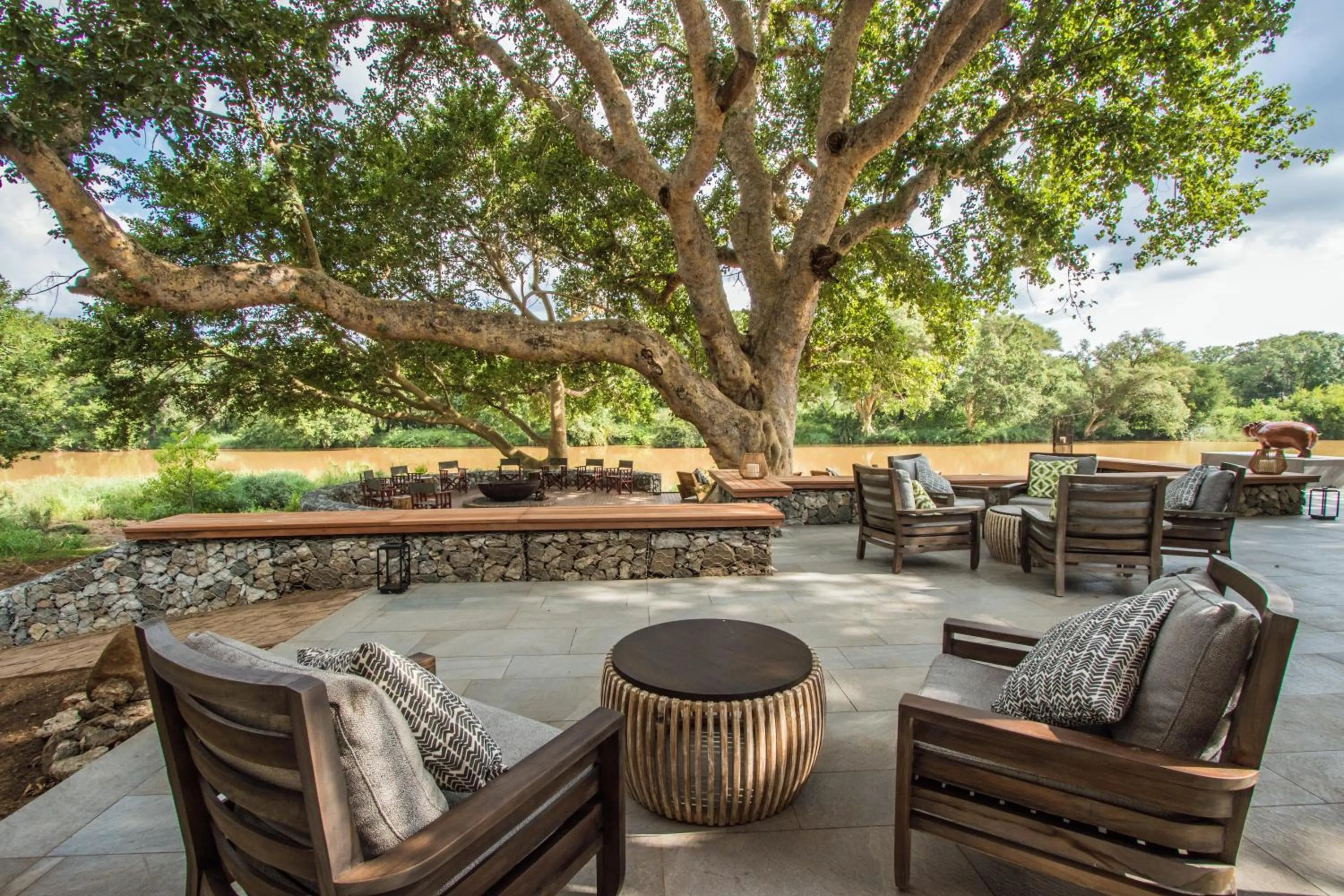 Property building in Abelana River Lodge