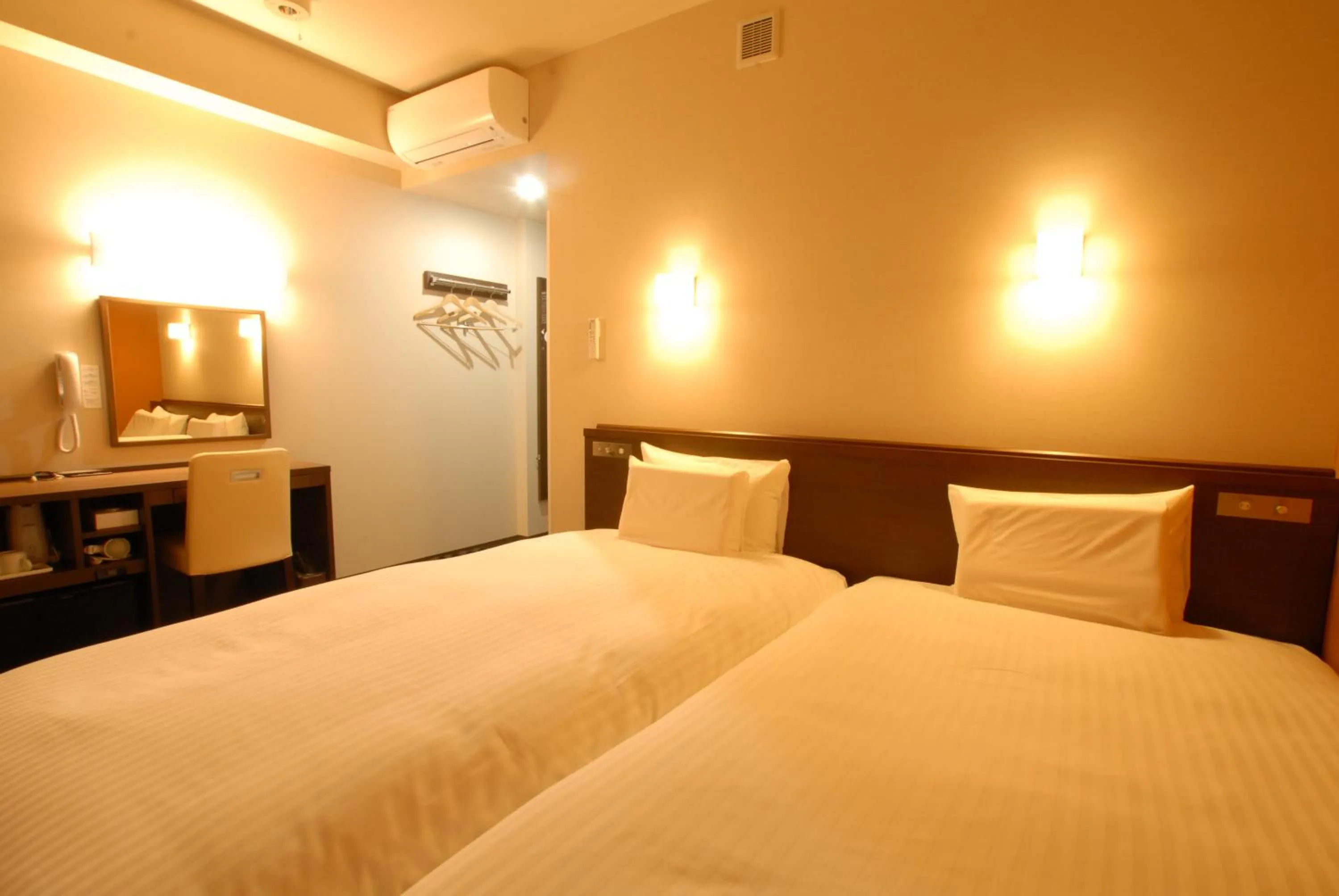 Bed in AB Hotel Toyohashi