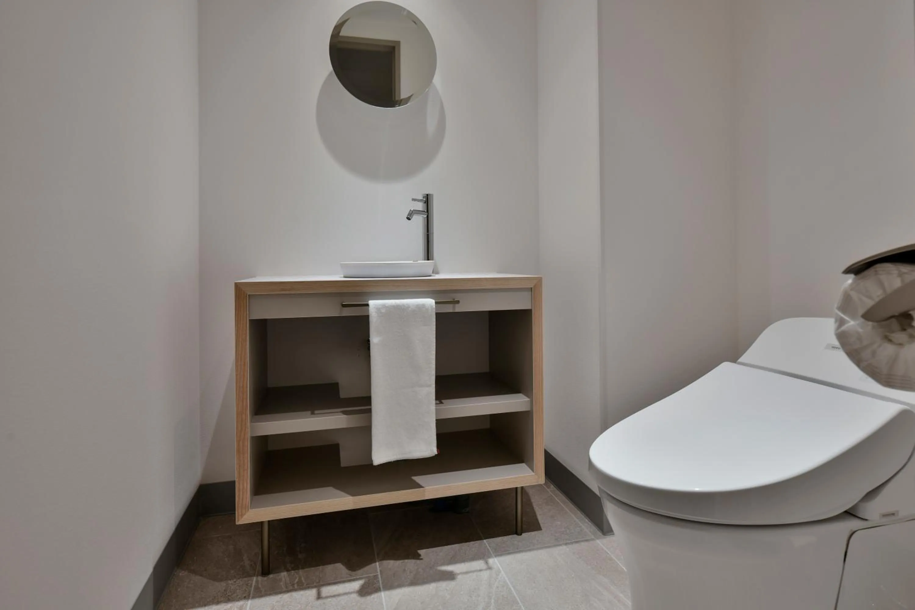 Toilet in Lequ Okinawa Chatan Spa ＆ Resort