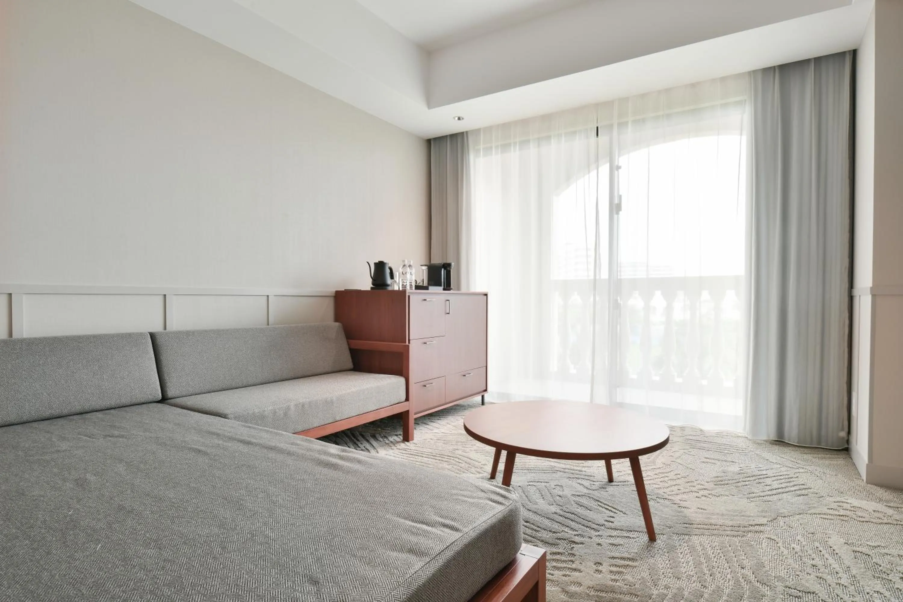 Photo of the whole room, Bed in Lequ Okinawa Chatan Spa ＆ Resort