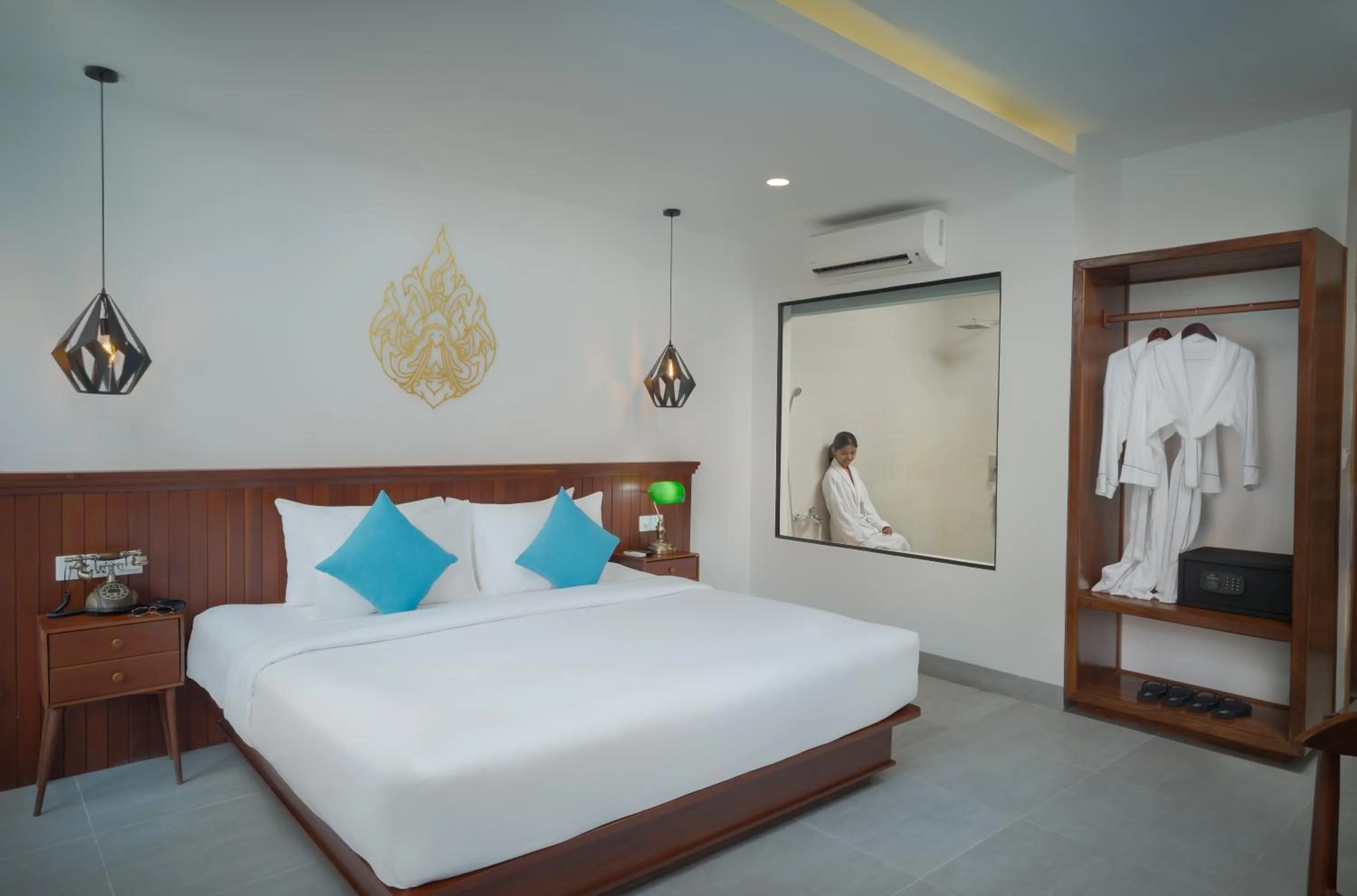 Bedroom, Bed in Angkor Aurora