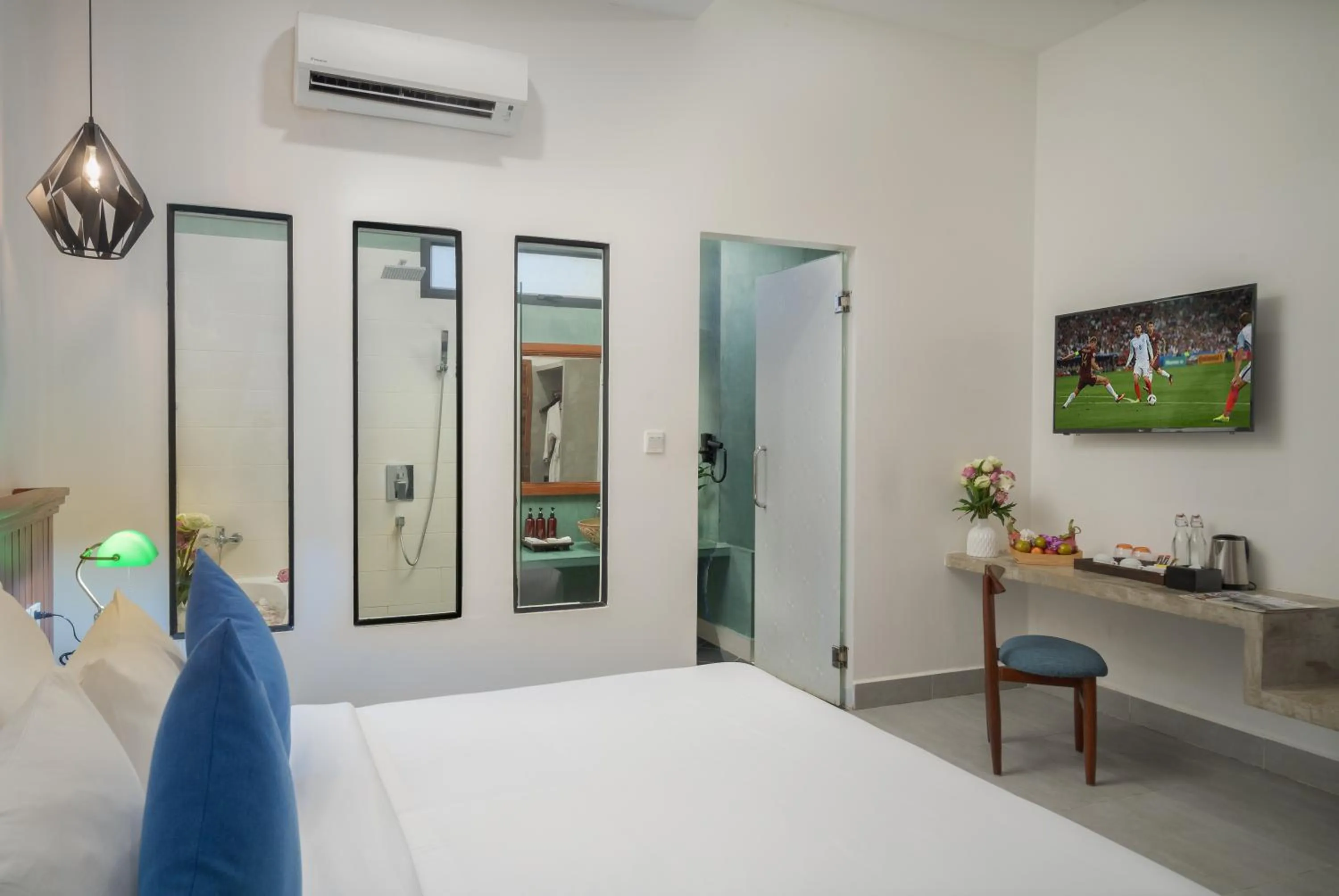 TV and multimedia, Bed in Angkor Aurora