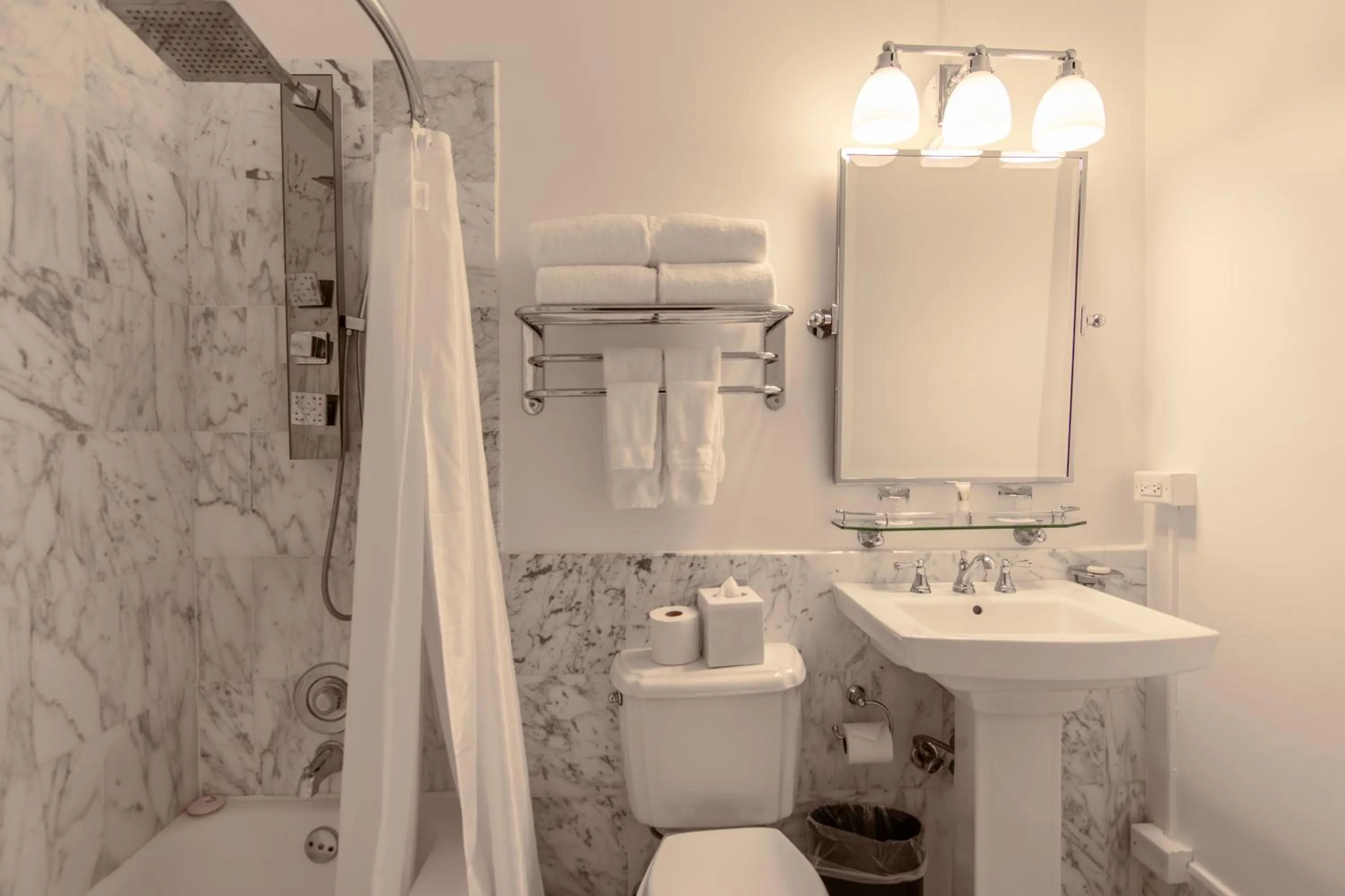 Bathroom in Hotel Sorrento