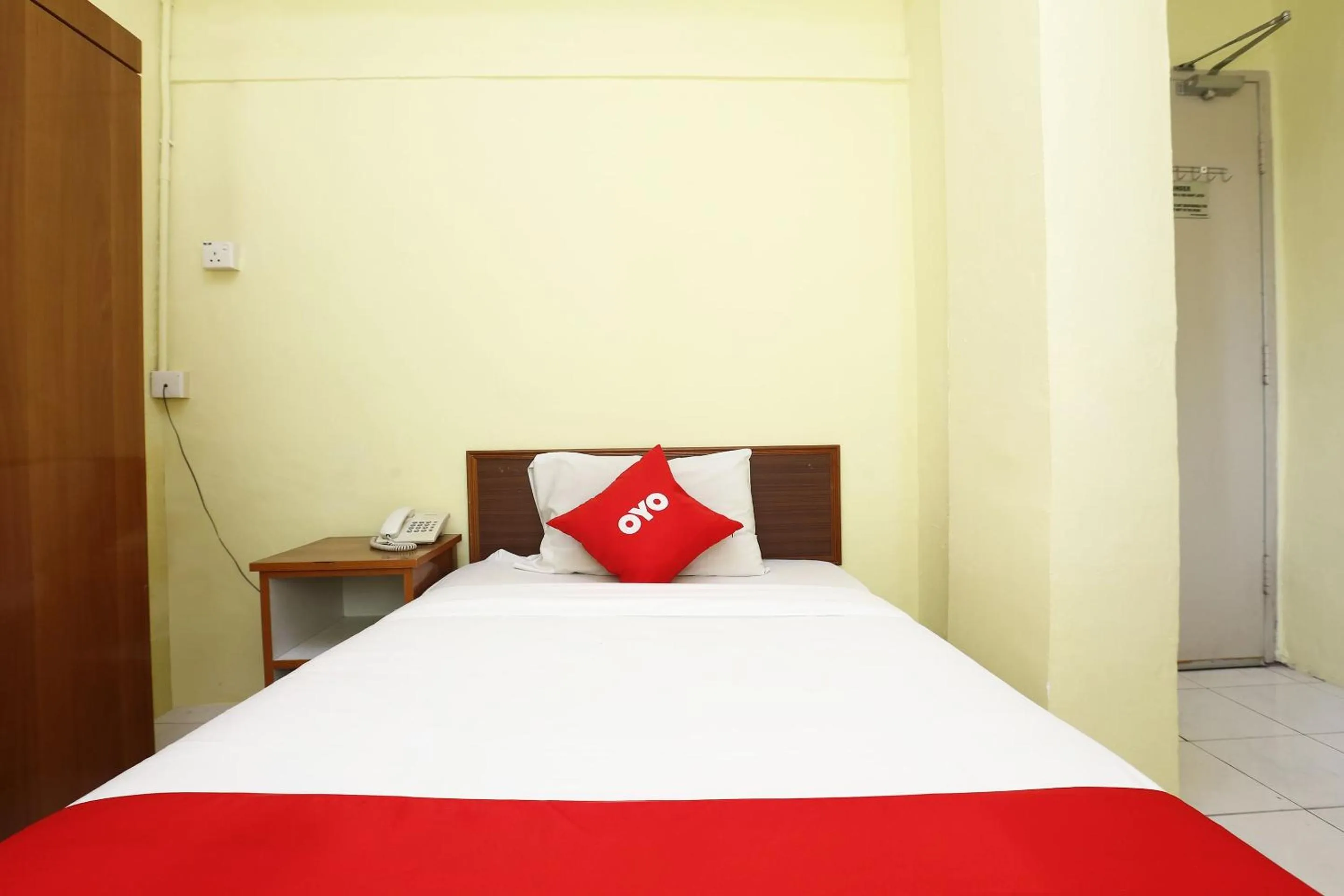 Bedroom in Hotel O Harmoni Hotel