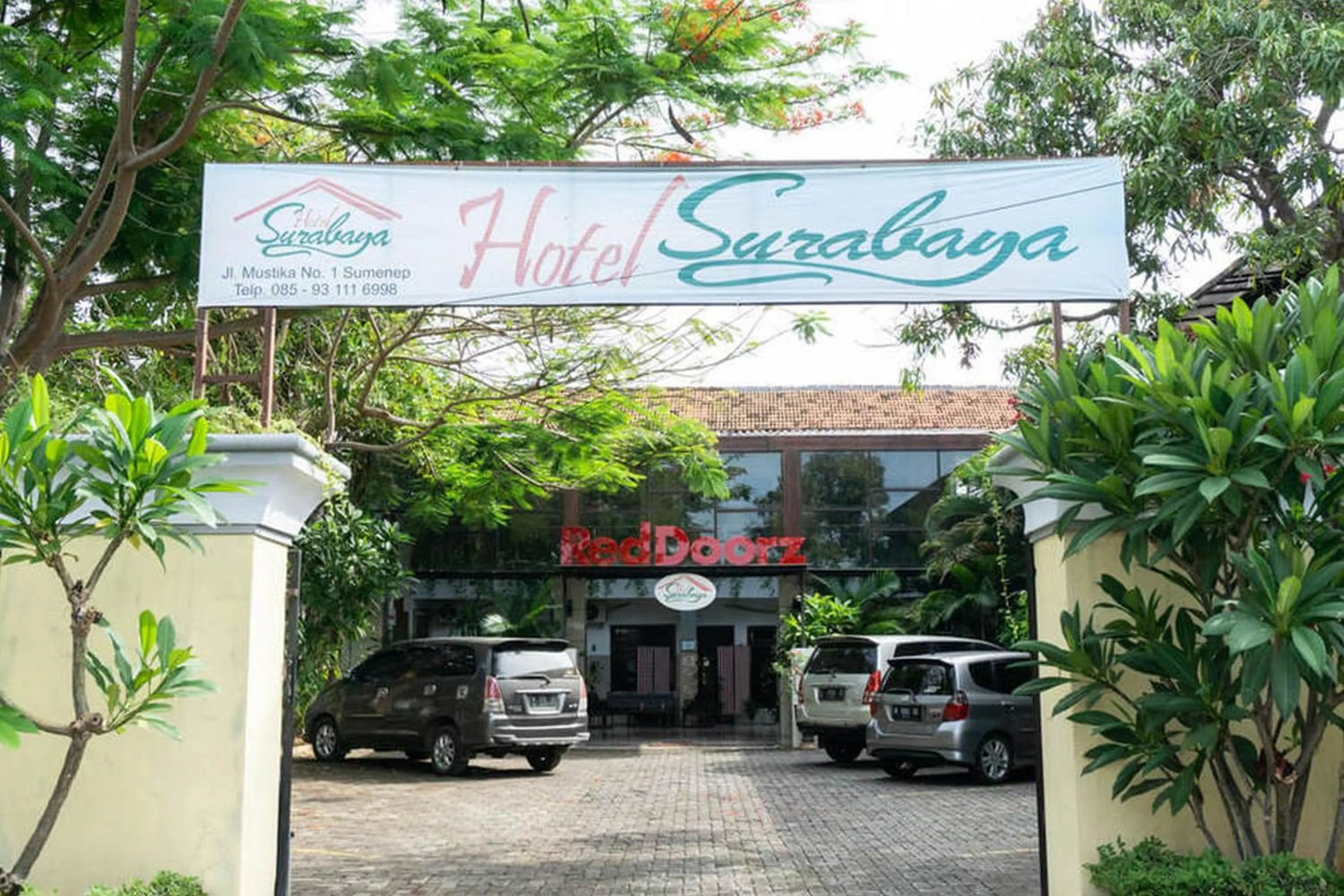 RedDoorz @ Hotel Surabaya Sumenep