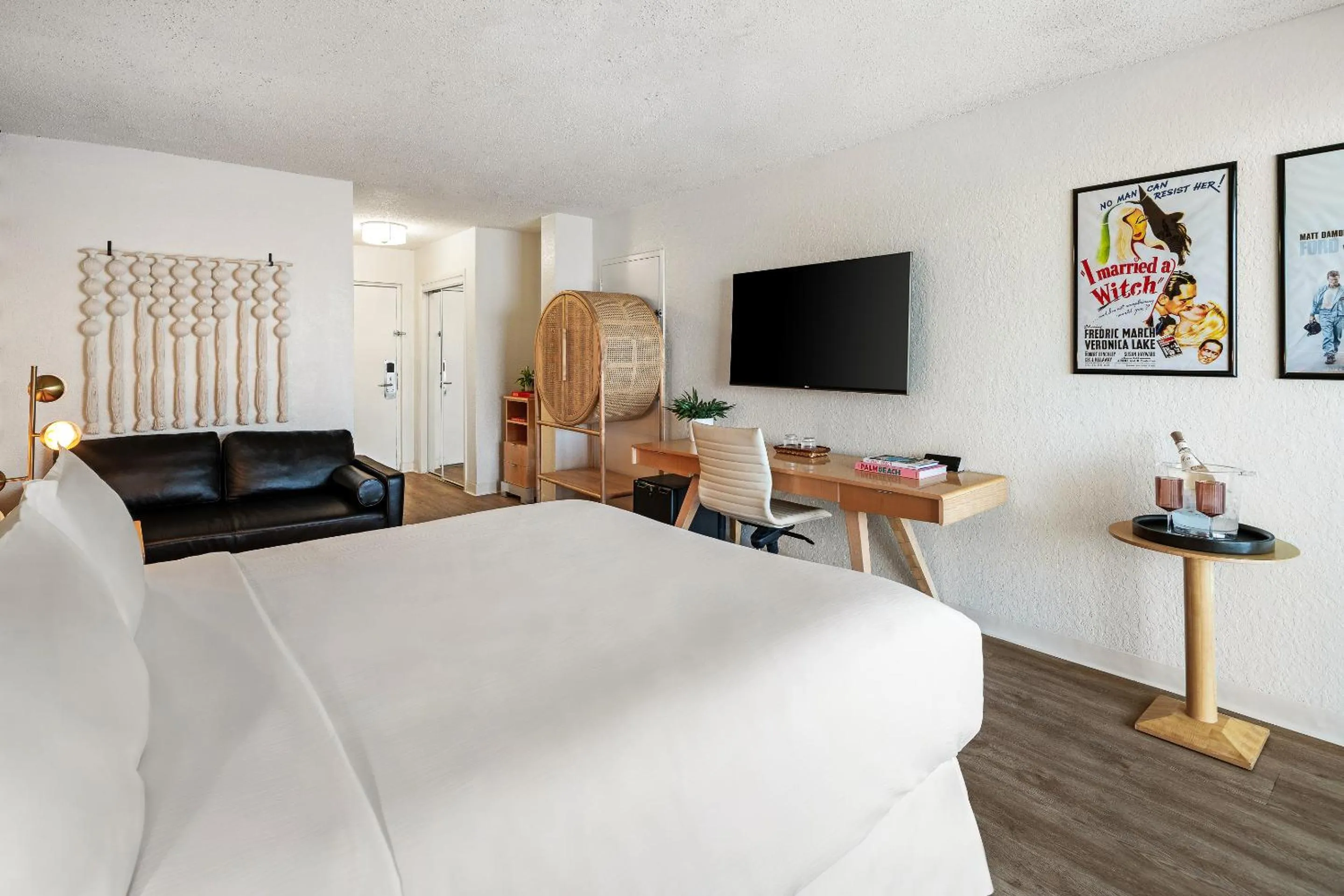 Photo of the whole room, Bed in Palm Tree Club Miami