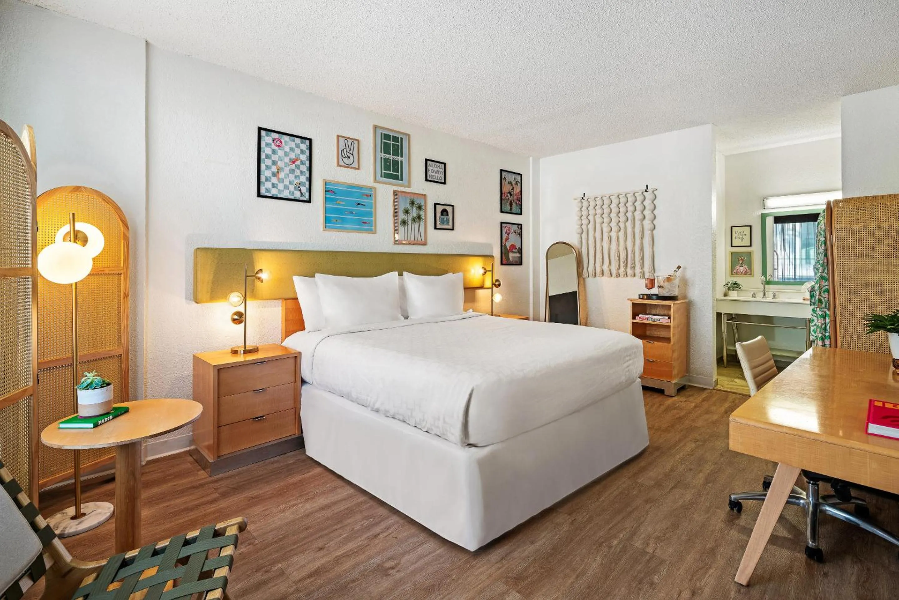 Photo of the whole room, Bed in Palm Tree Club Miami