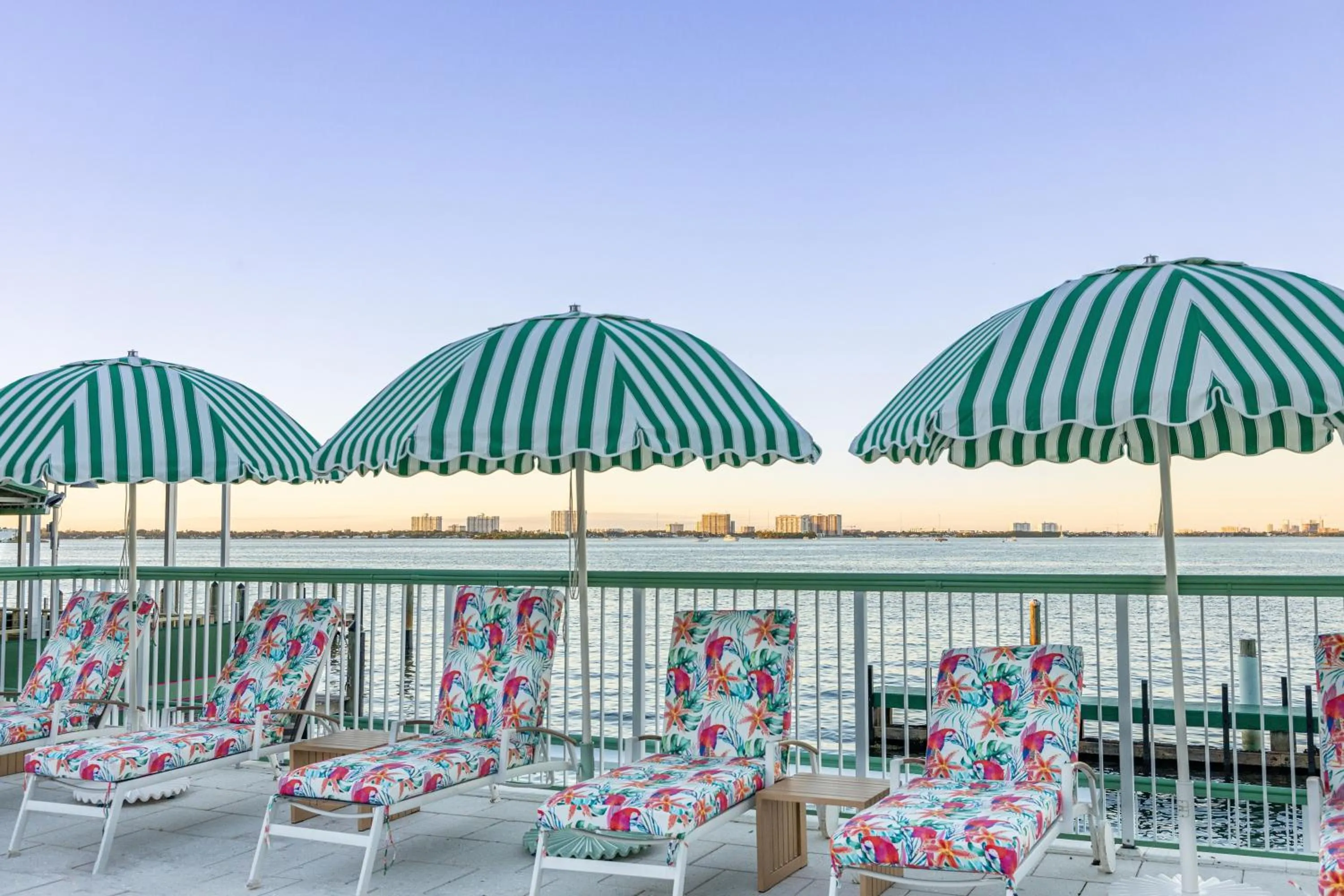 Sea view in Palm Tree Club Miami