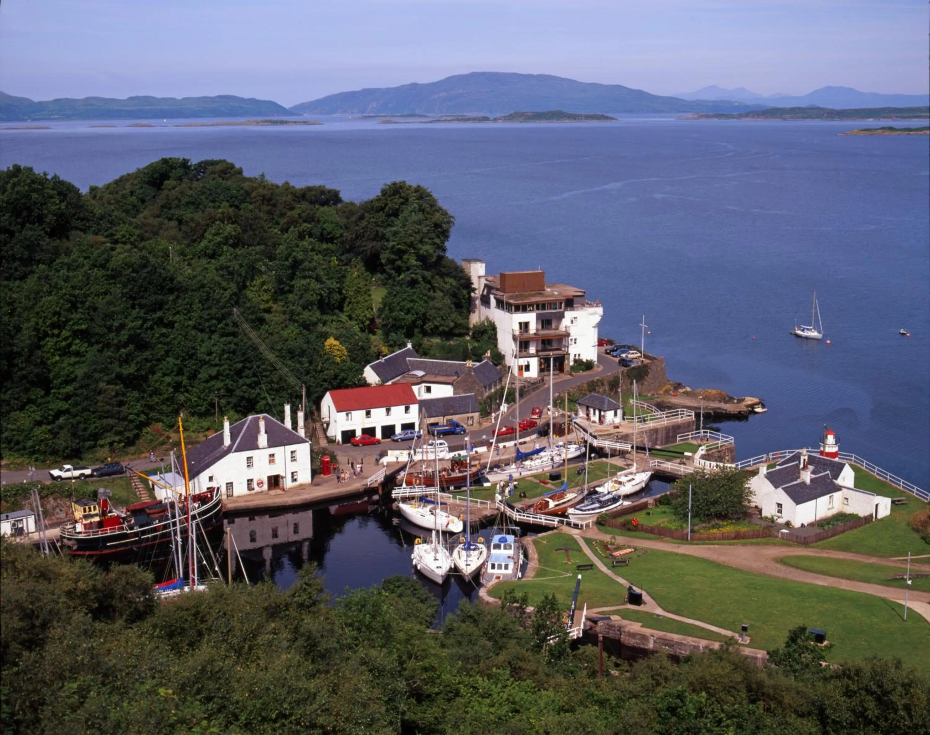 Neighbourhood in Crinan Hotel