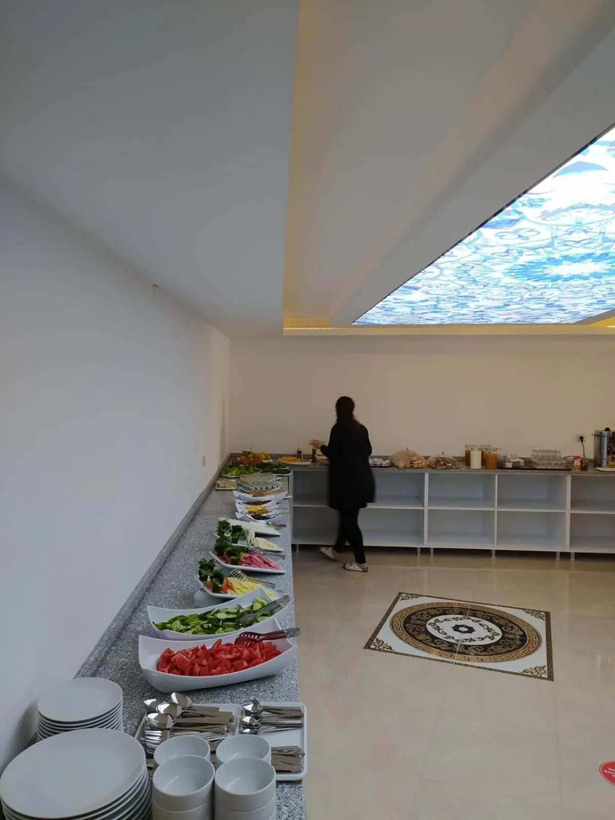 Food and drinks in Asmir Suites Hotel