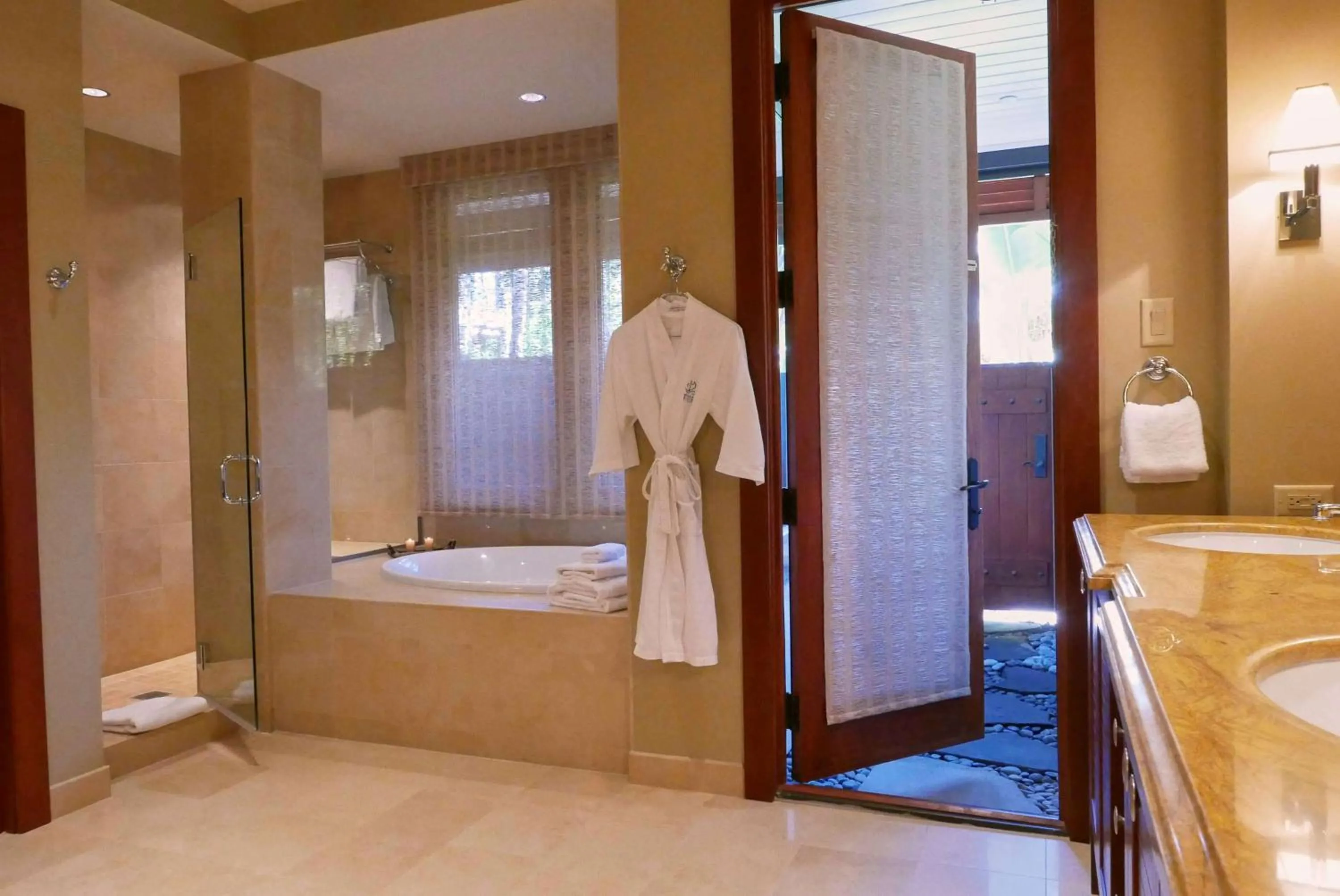 Bathroom in Wailea Beach Villas