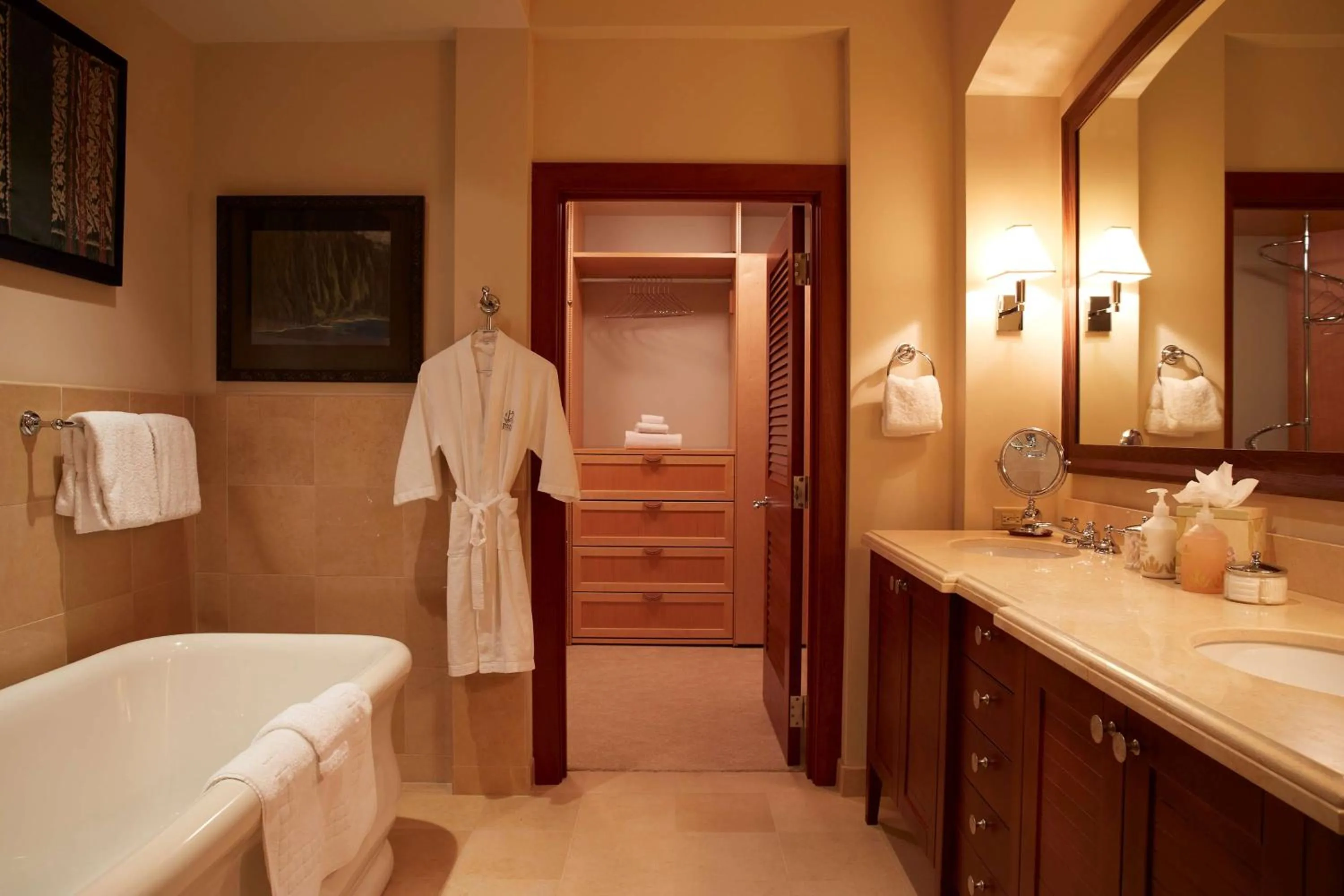 Bathroom in Wailea Beach Villas
