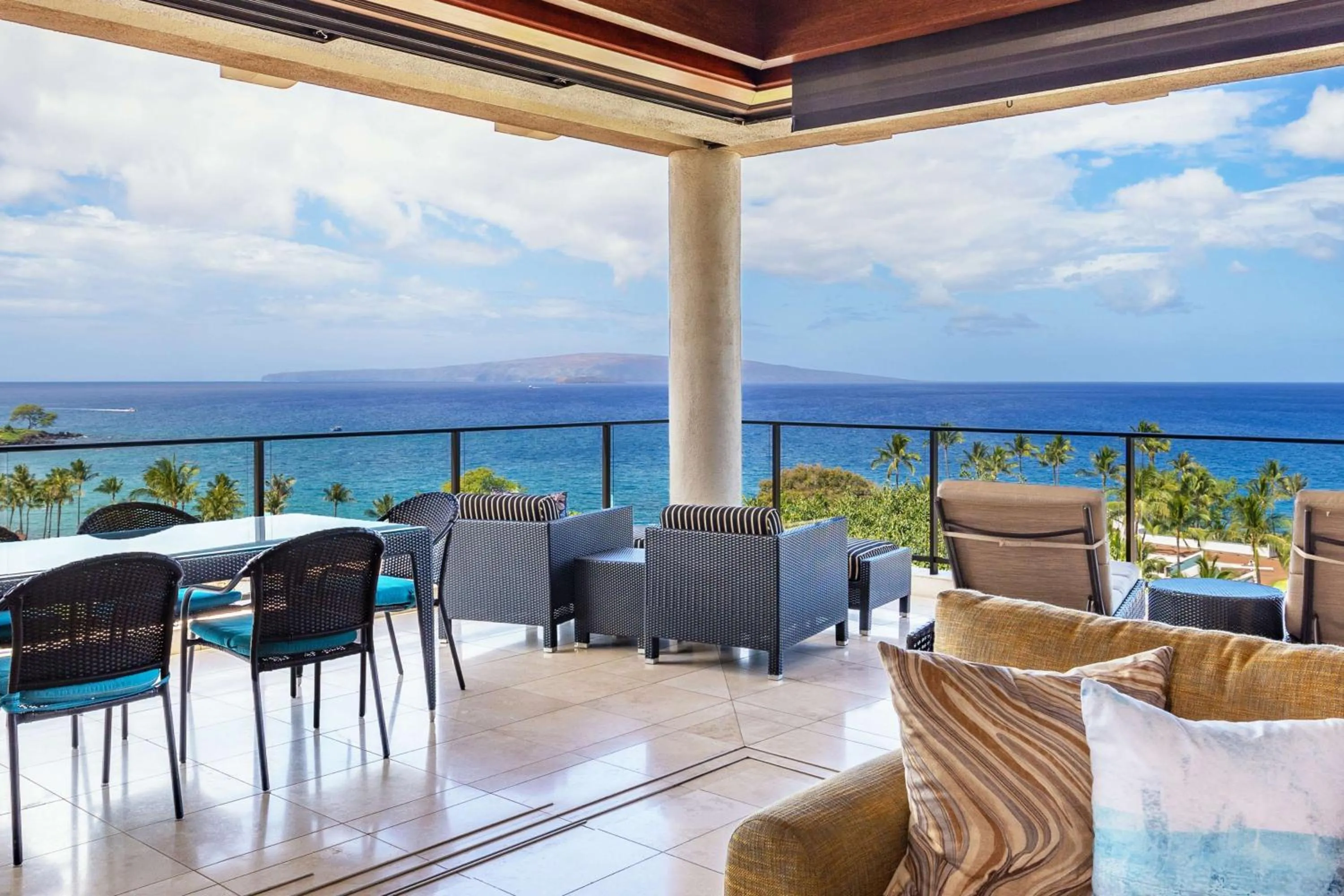 Photo of the whole room in Wailea Beach Villas