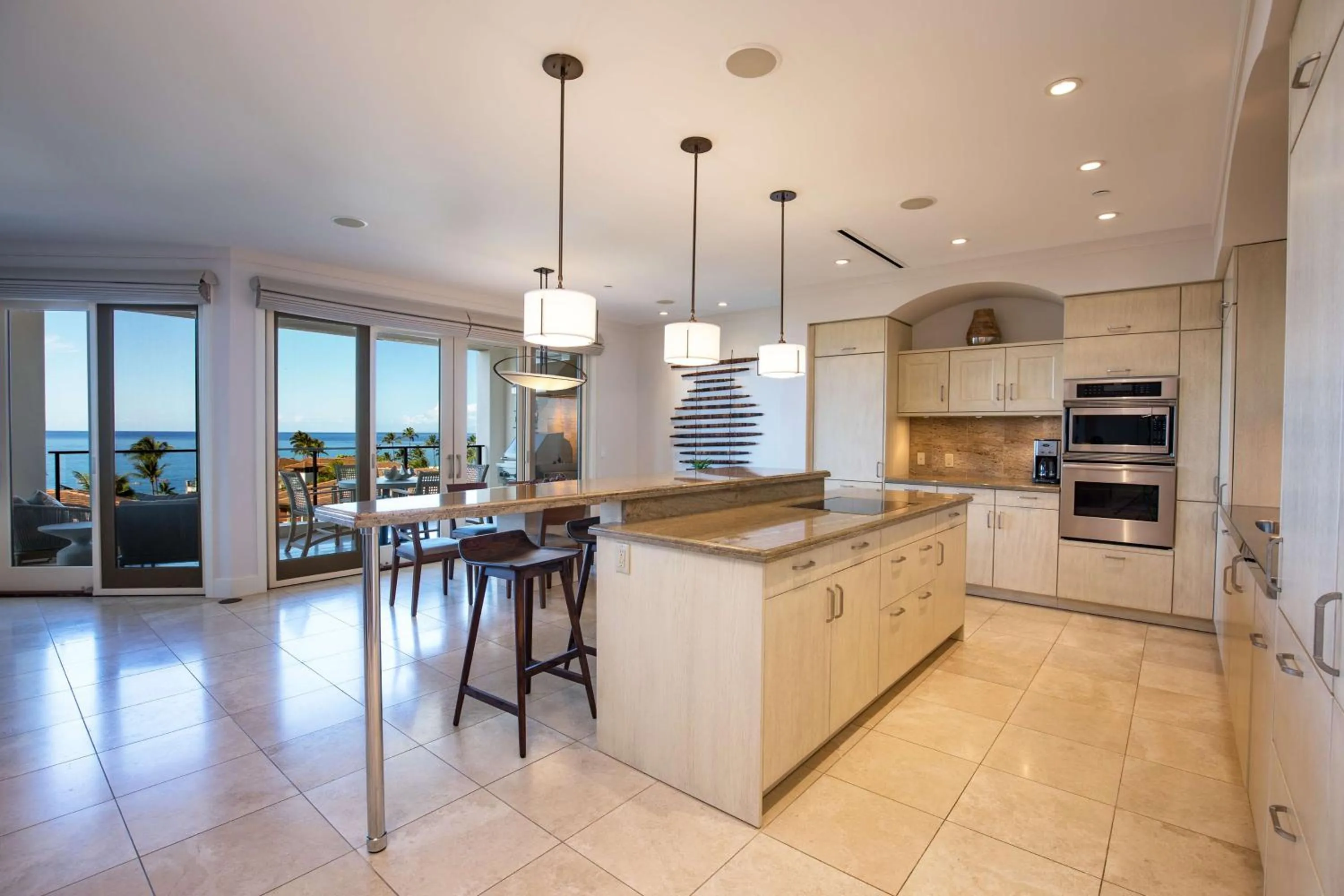 Photo of the whole room in Wailea Beach Villas