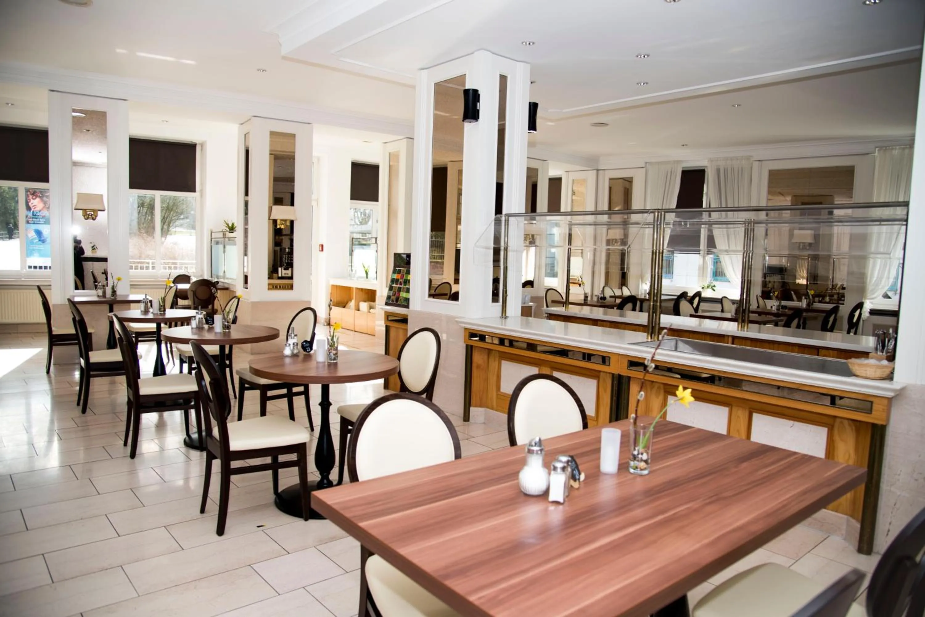 Restaurant/places to eat in Hotel Villa Elsa