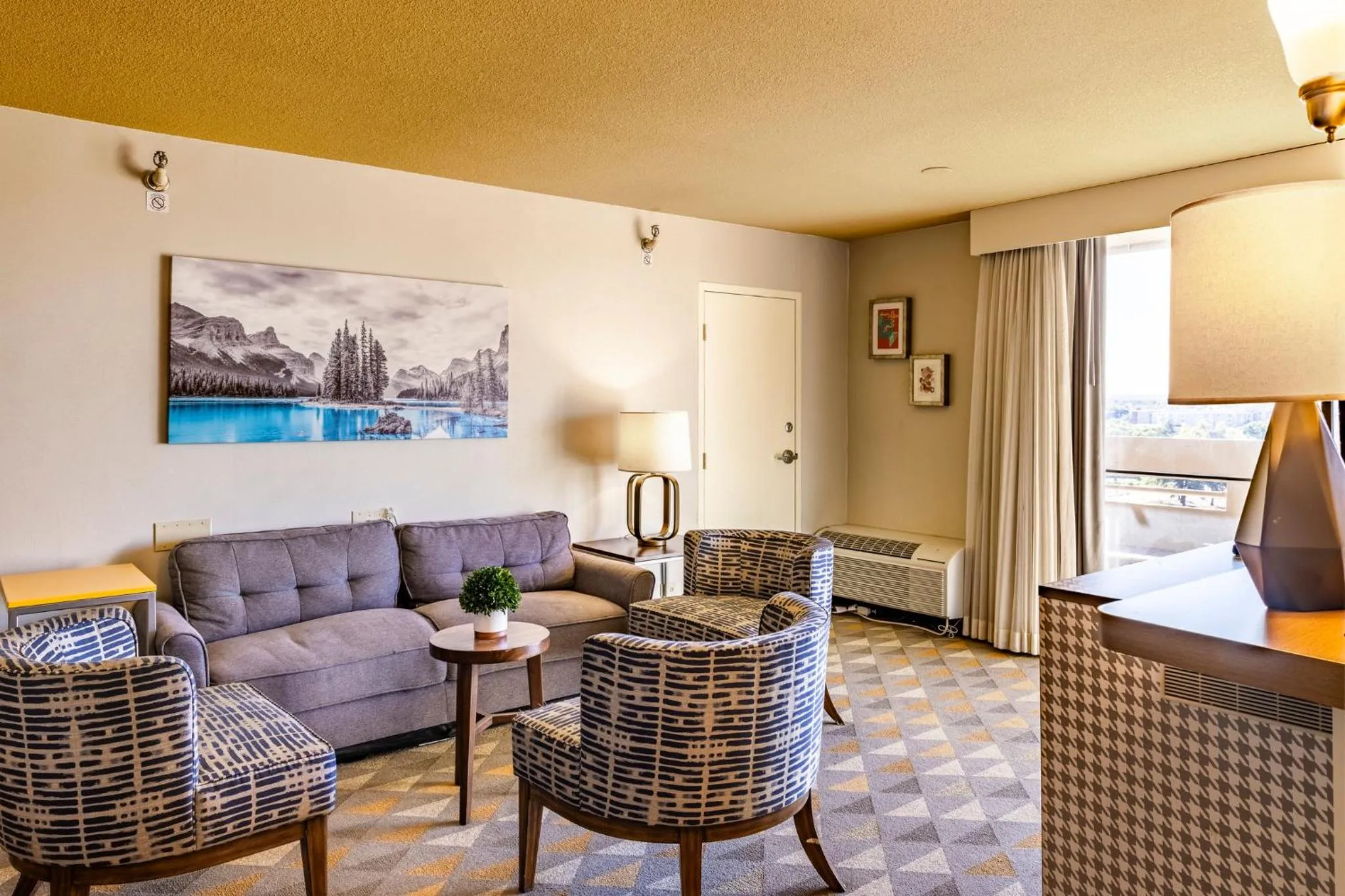 Photo of the whole room in Holiday Inn Denver East by IHG