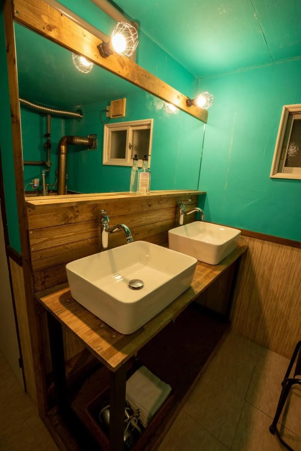 Area and facilities in YOUTEI