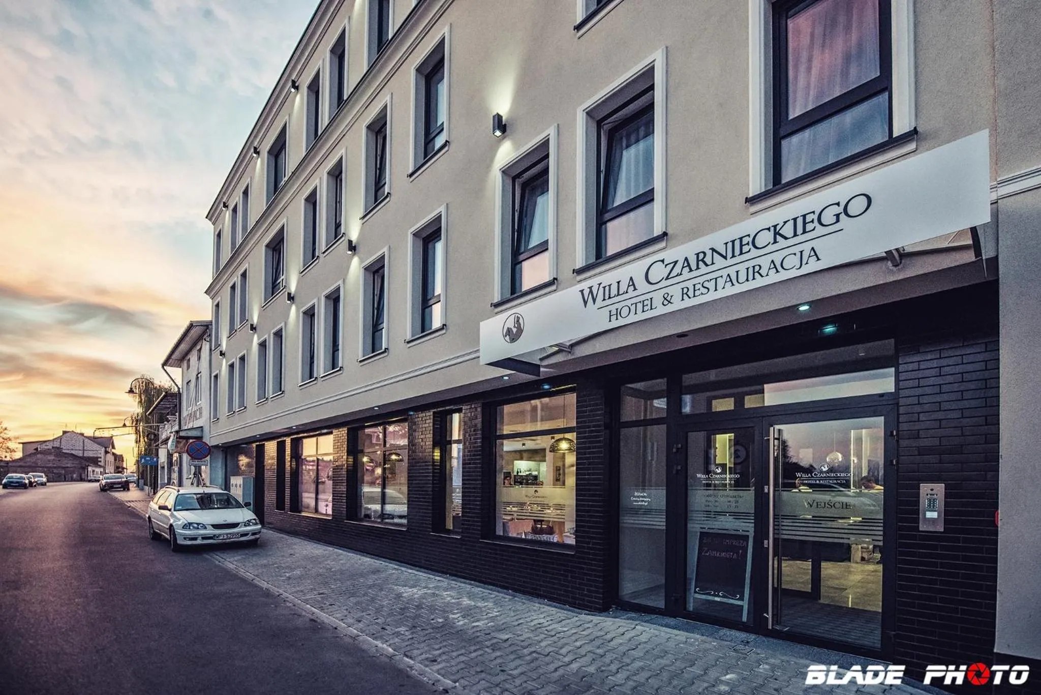 Property building in Willa Czarnieckiego