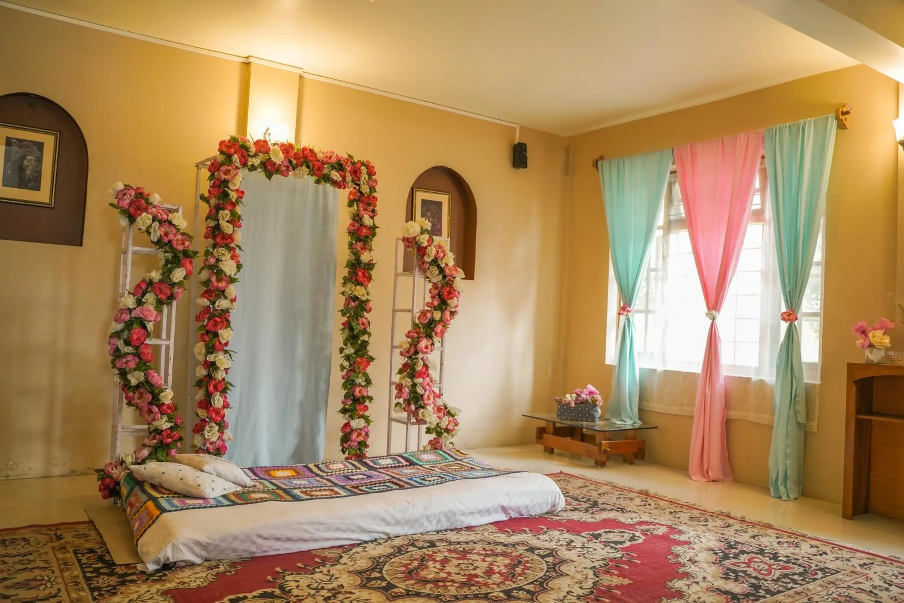 Bed in MISSION VALLEY Kalimpong