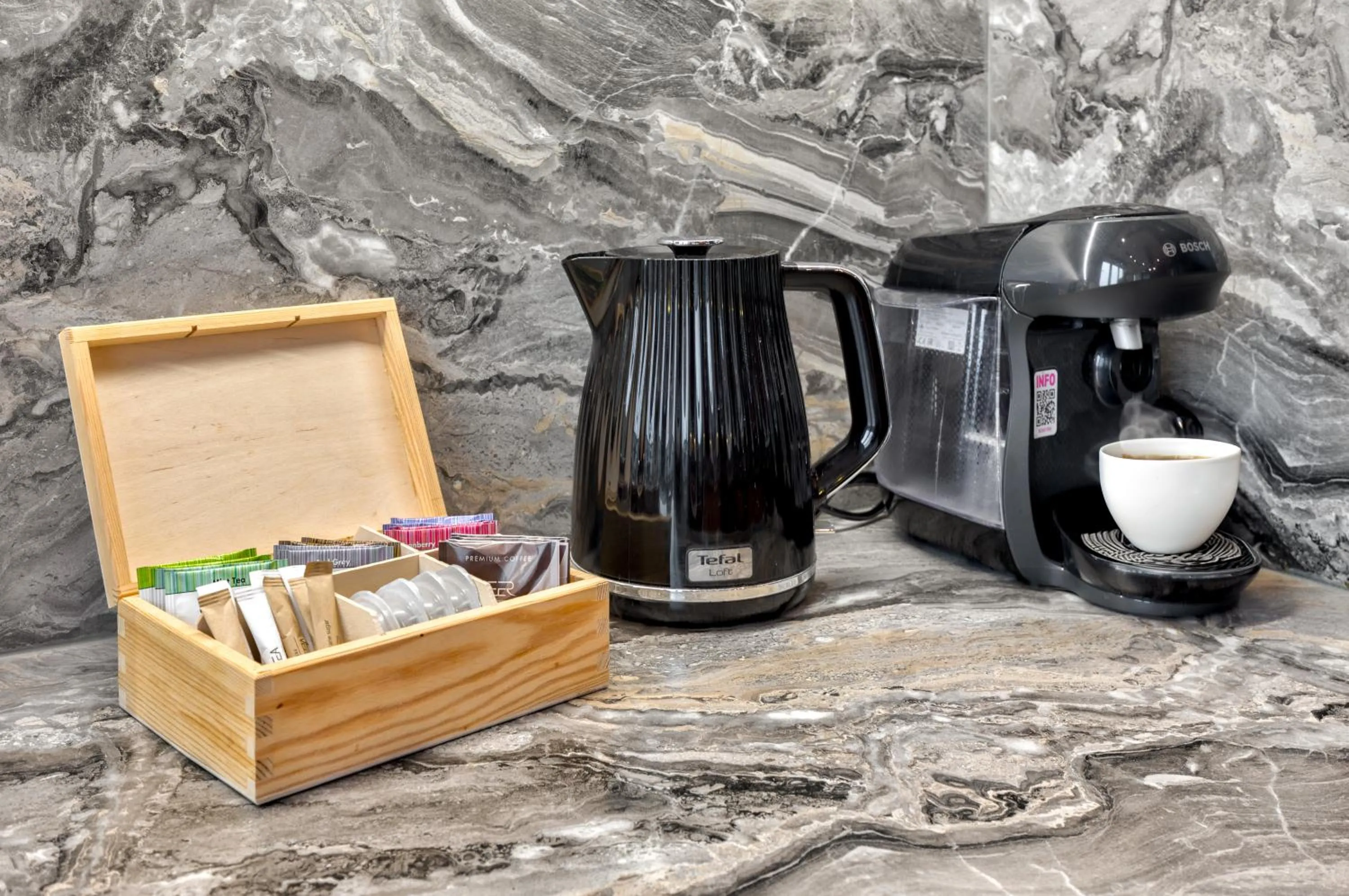 Coffee/tea facilities in Cotton House