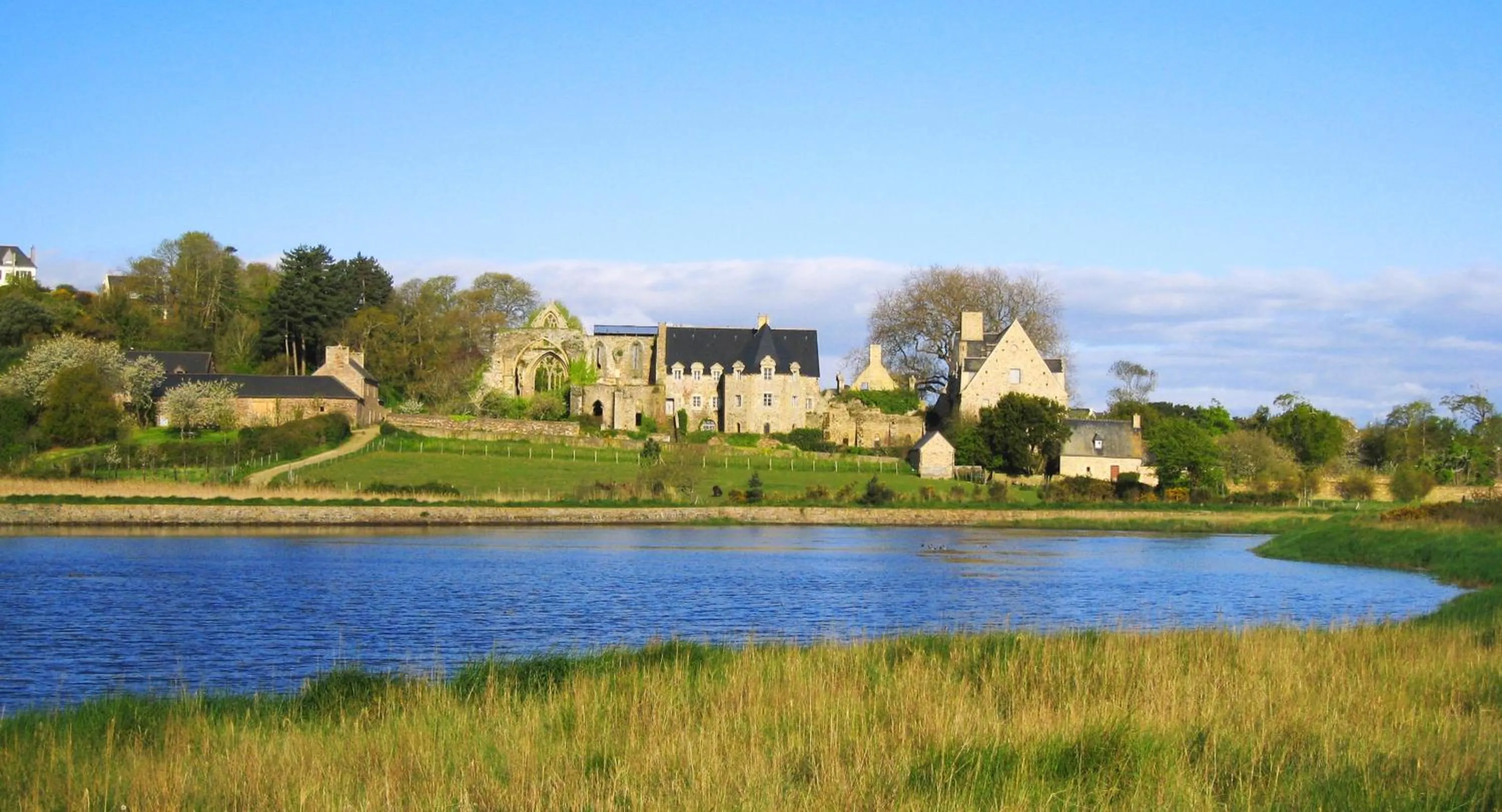 Activities in Hôtel de la baie de Paimpol