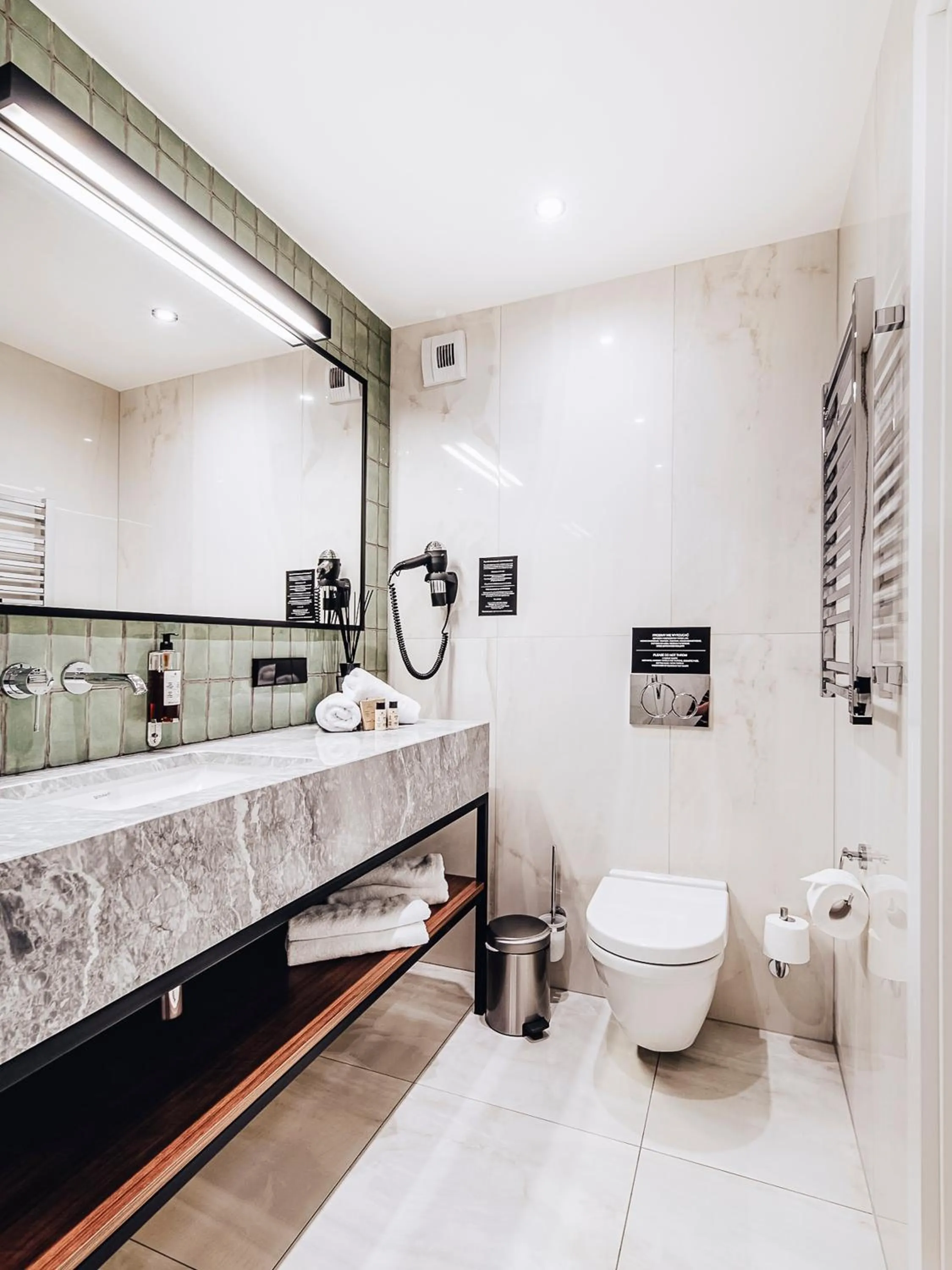 Shower in Apartamenty Sowa Bydgoszcz