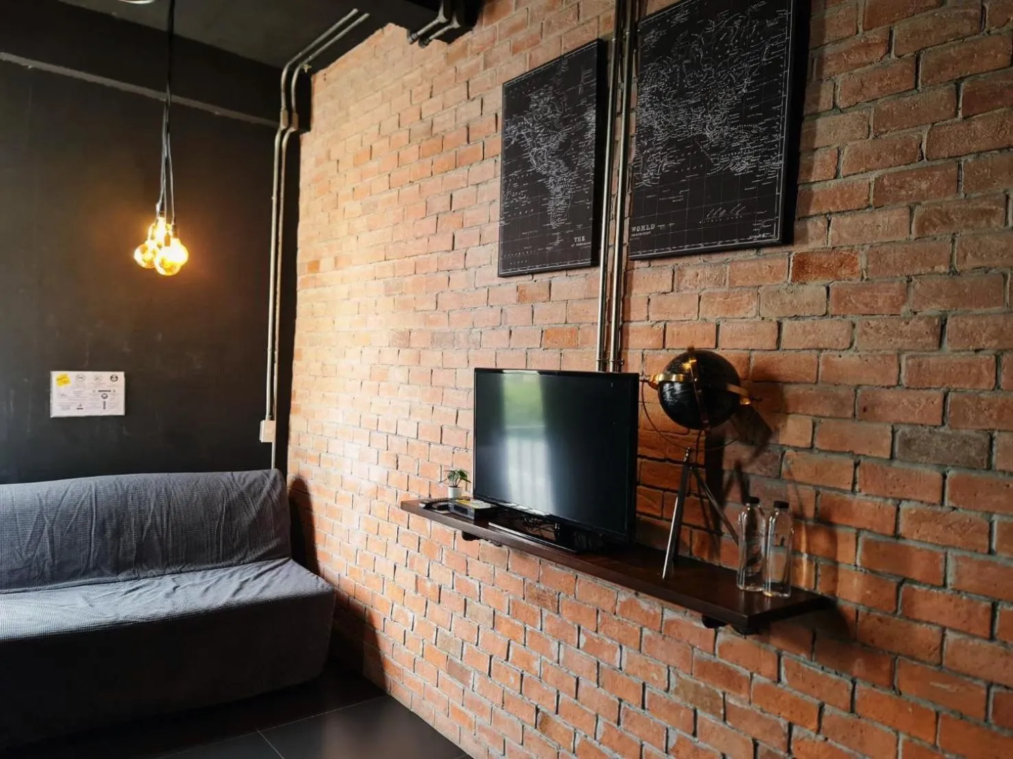 Bed in The LOCAL Ari