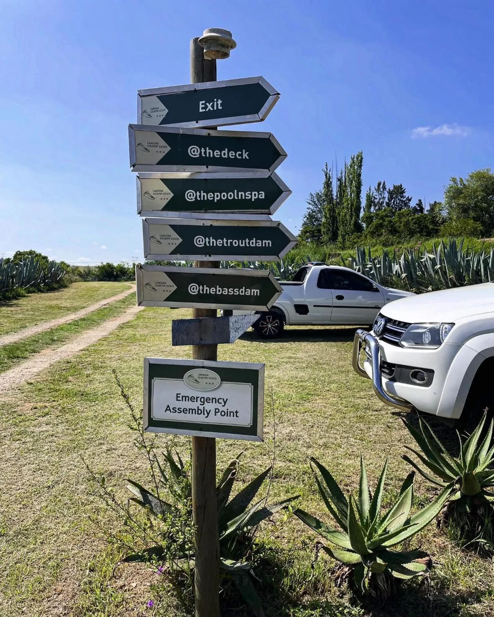 Logo/Certificate/Sign in Lanseria Country Estate