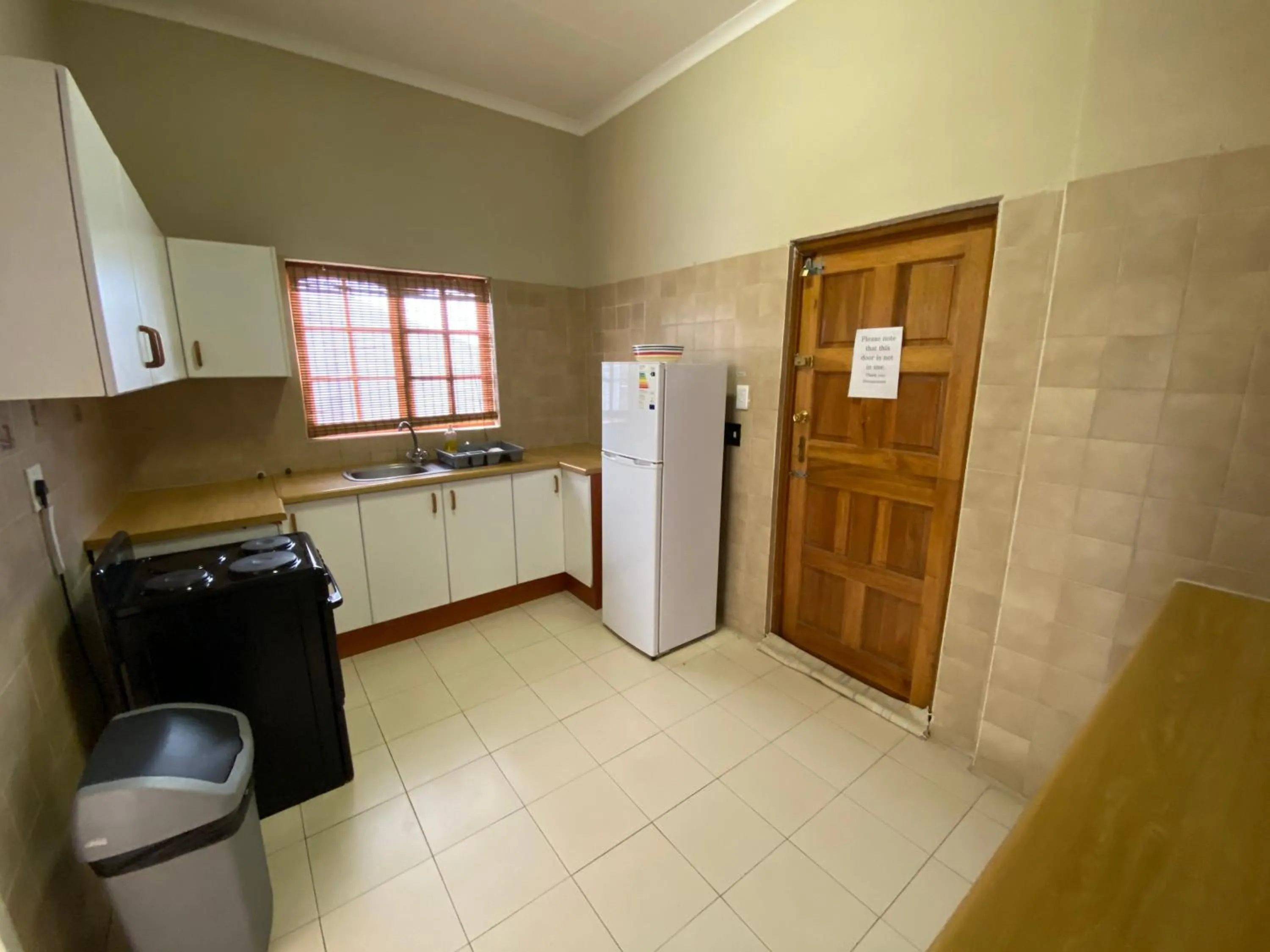 Kitchen or kitchenette in Lanseria Country Estate
