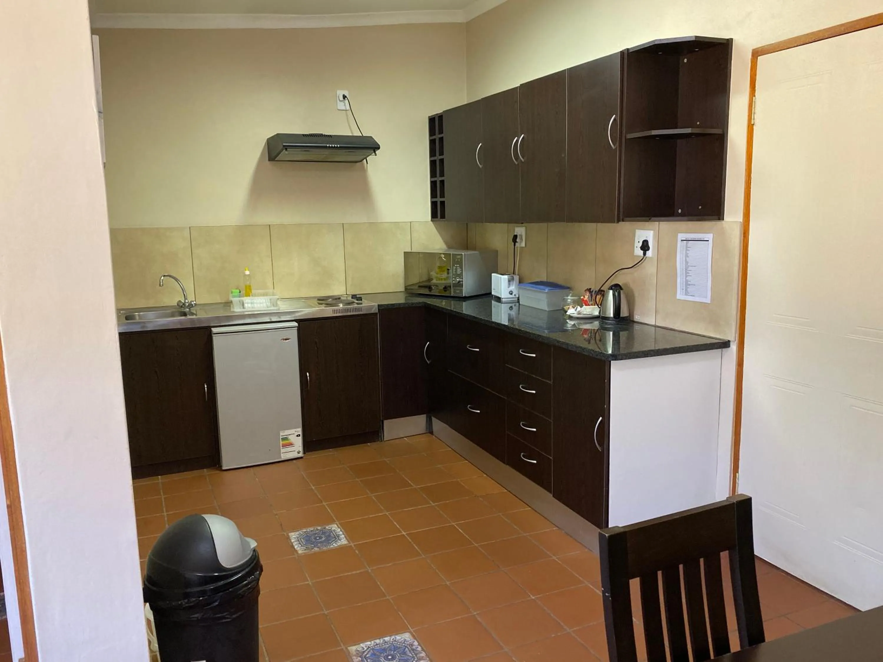 Kitchen or kitchenette in Lanseria Country Estate