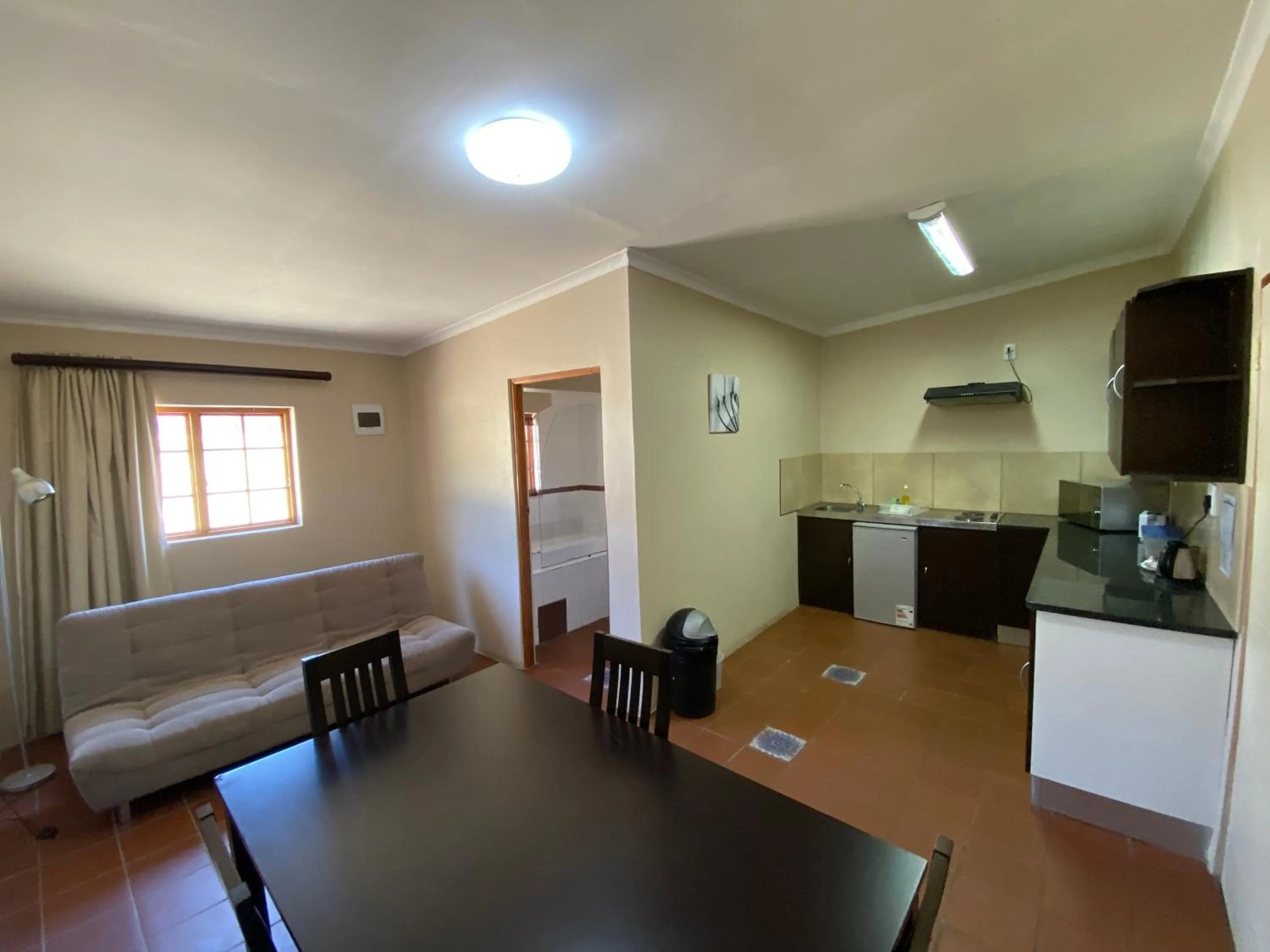 Kitchen or kitchenette in Lanseria Country Estate