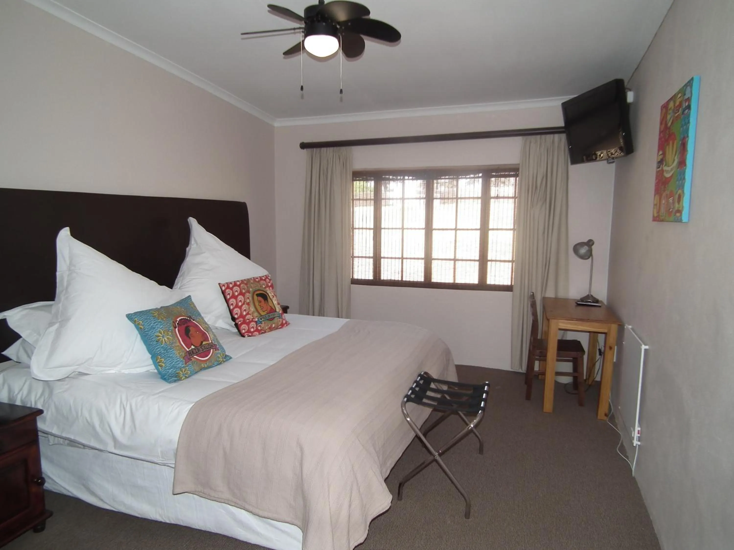 Bed in Lanseria Country Estate