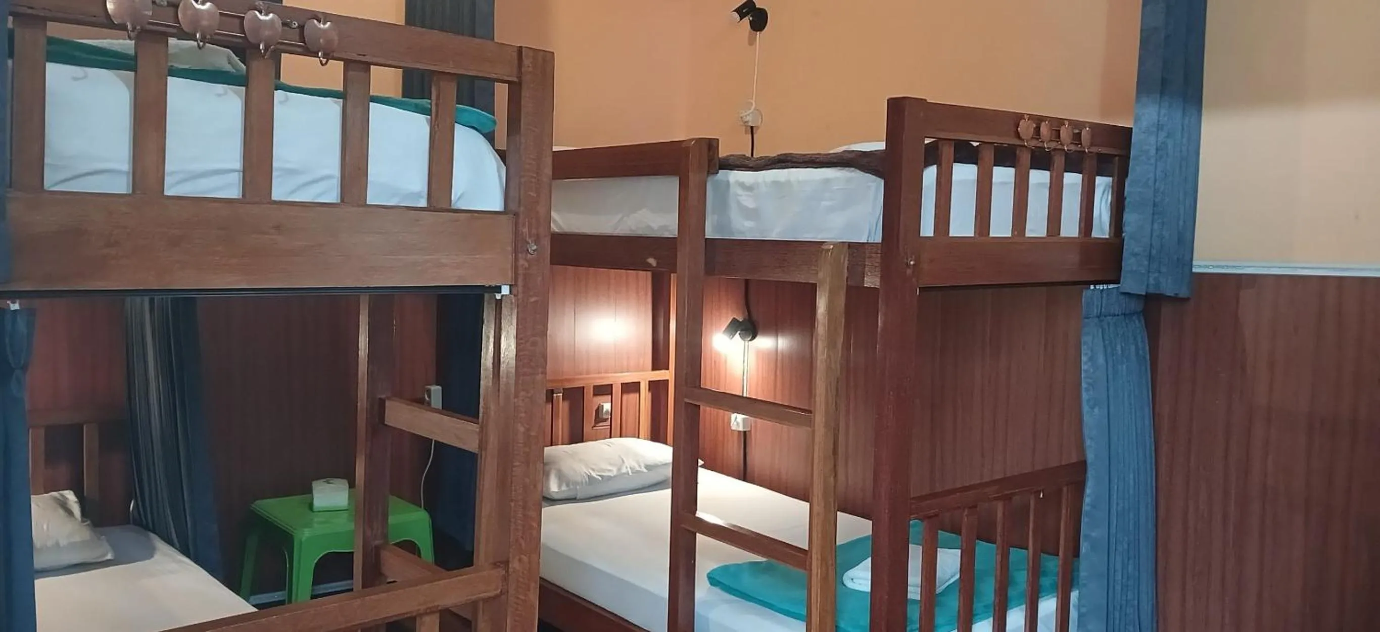 Bedroom, Bed in Dewi Sri Guesthouse