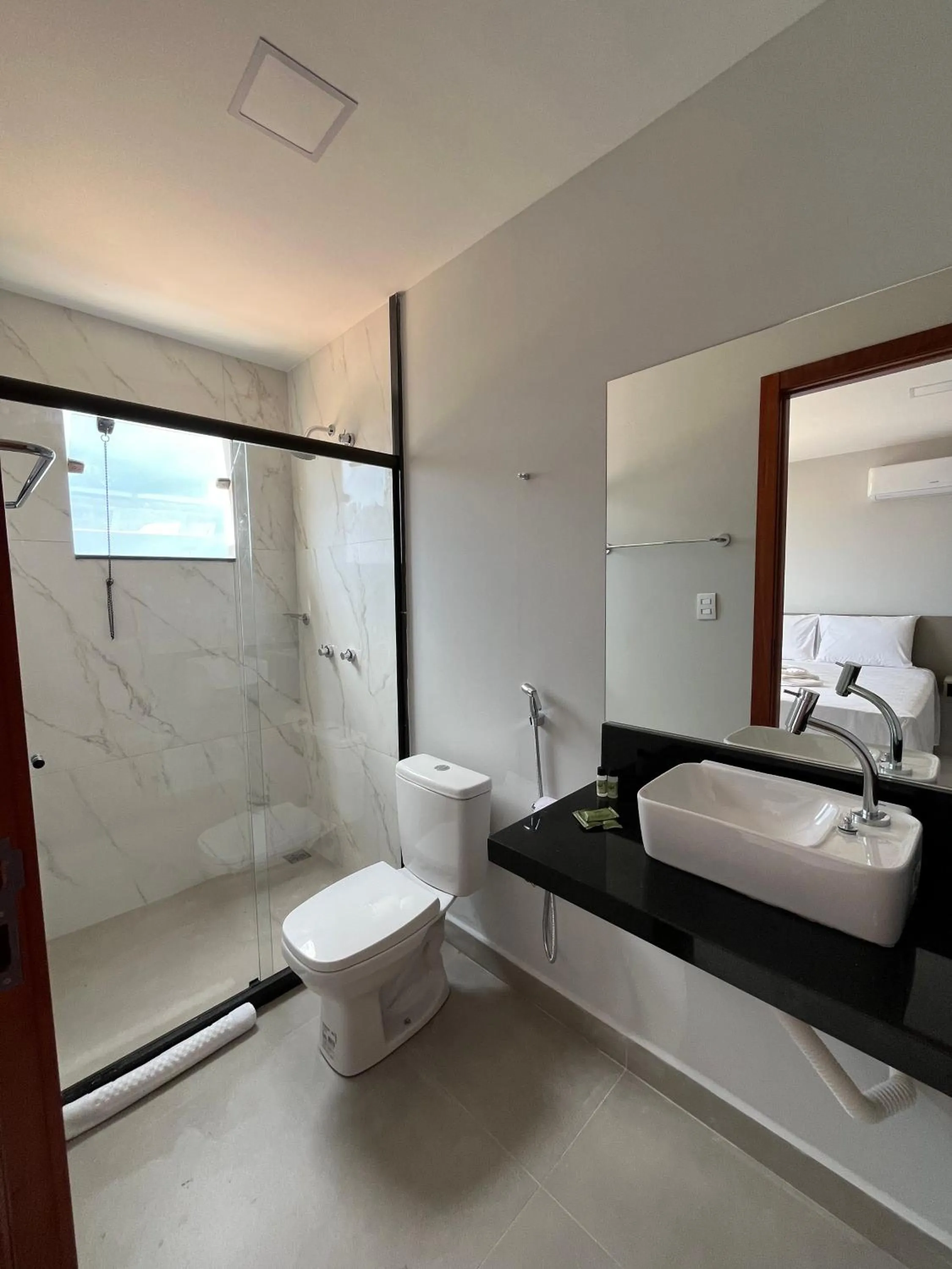 Shower in Piúma Palace Hotel