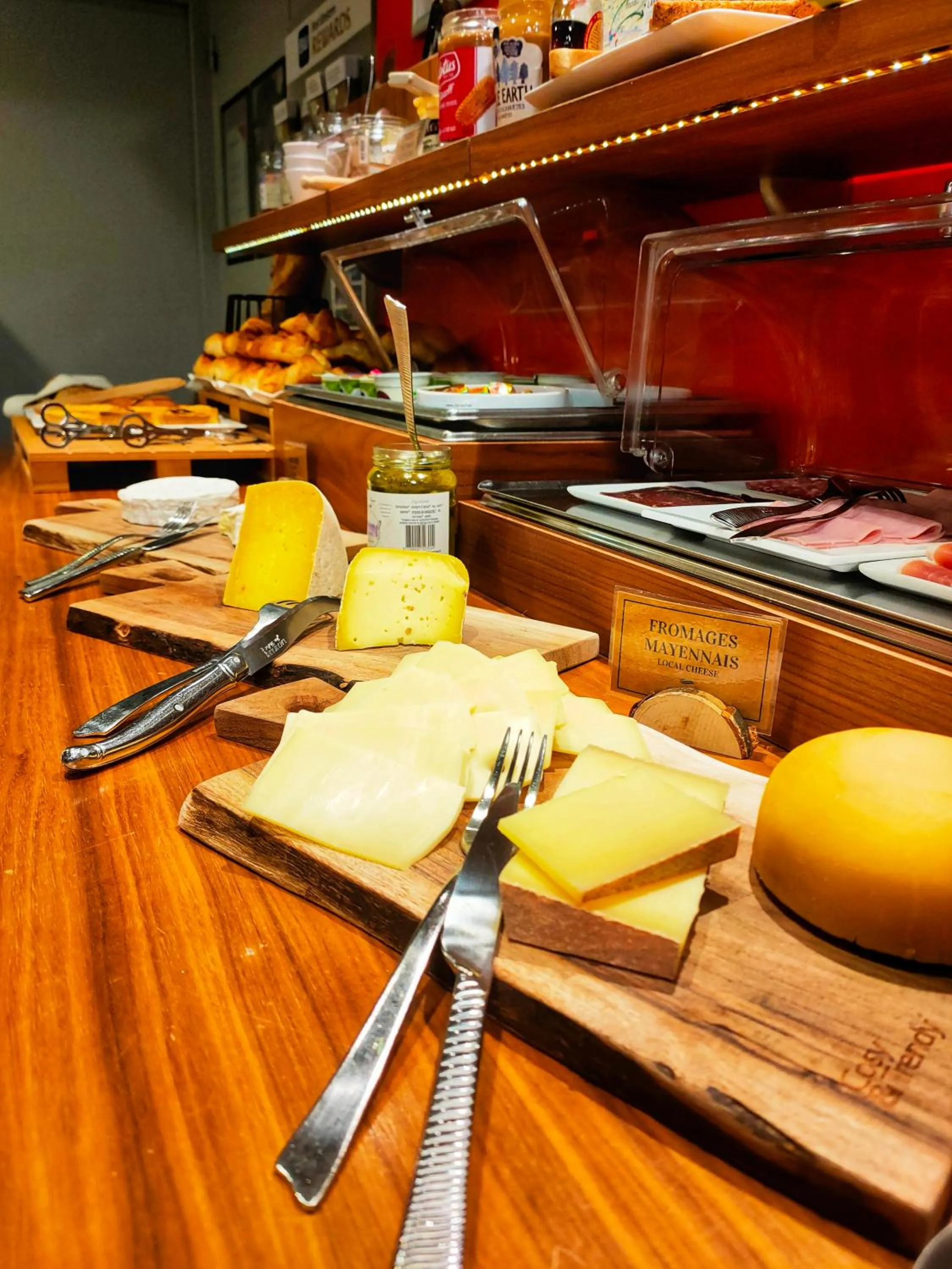 Breakfast in Best Western Hotel De Paris