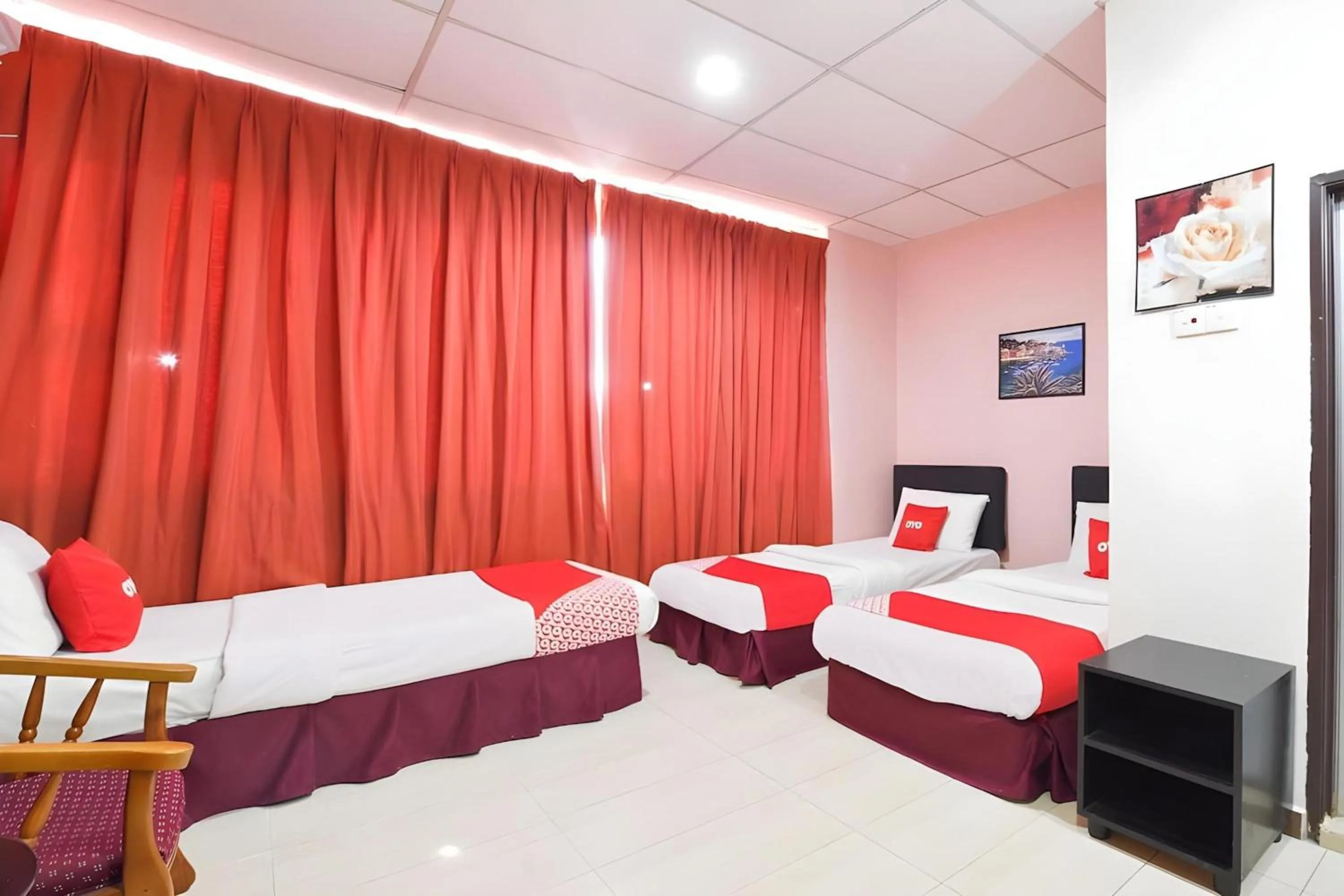 Bedroom, Bed in Hotel O Destiny Riverside Hotel