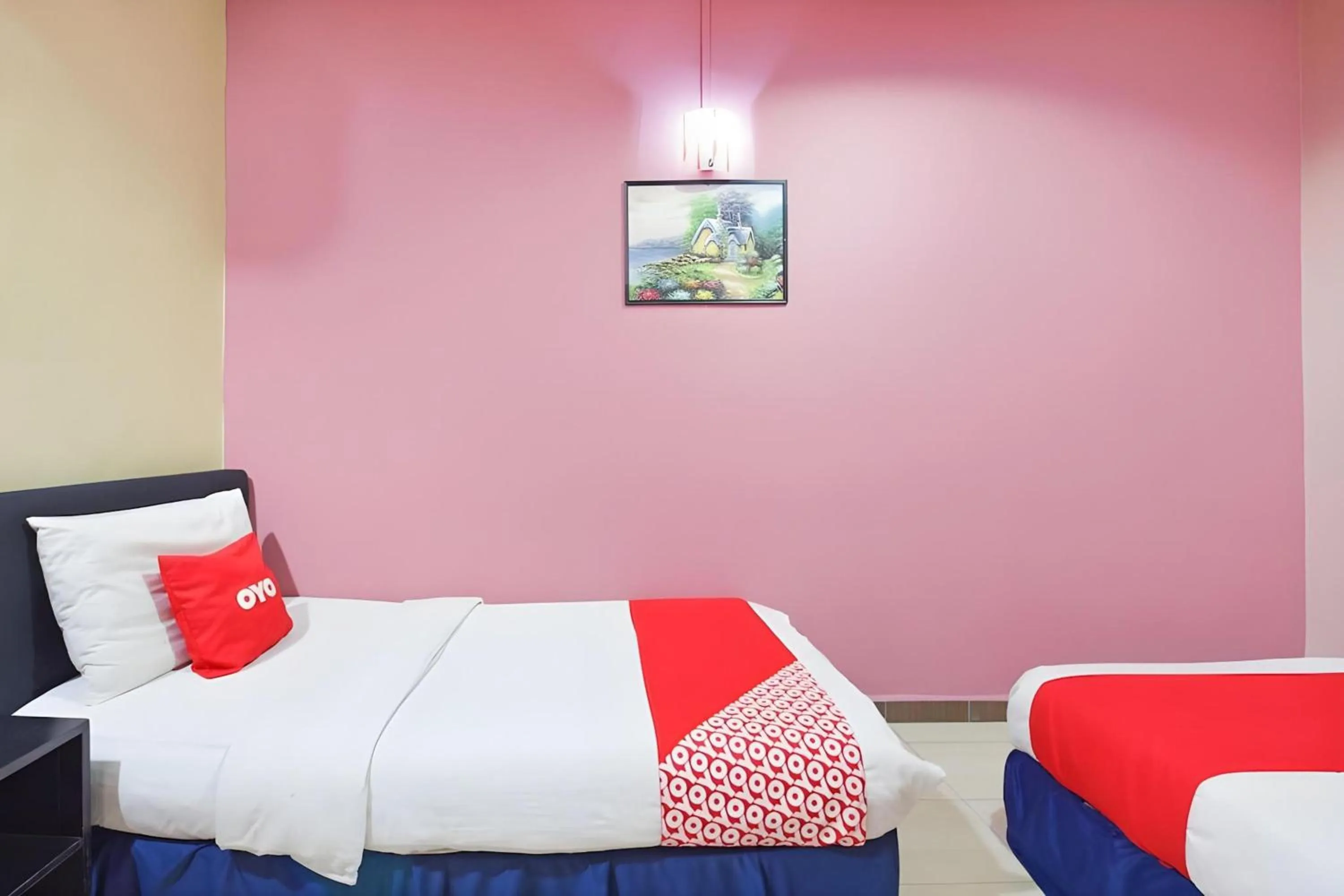 Bedroom, Bed in Hotel O Destiny Riverside Hotel