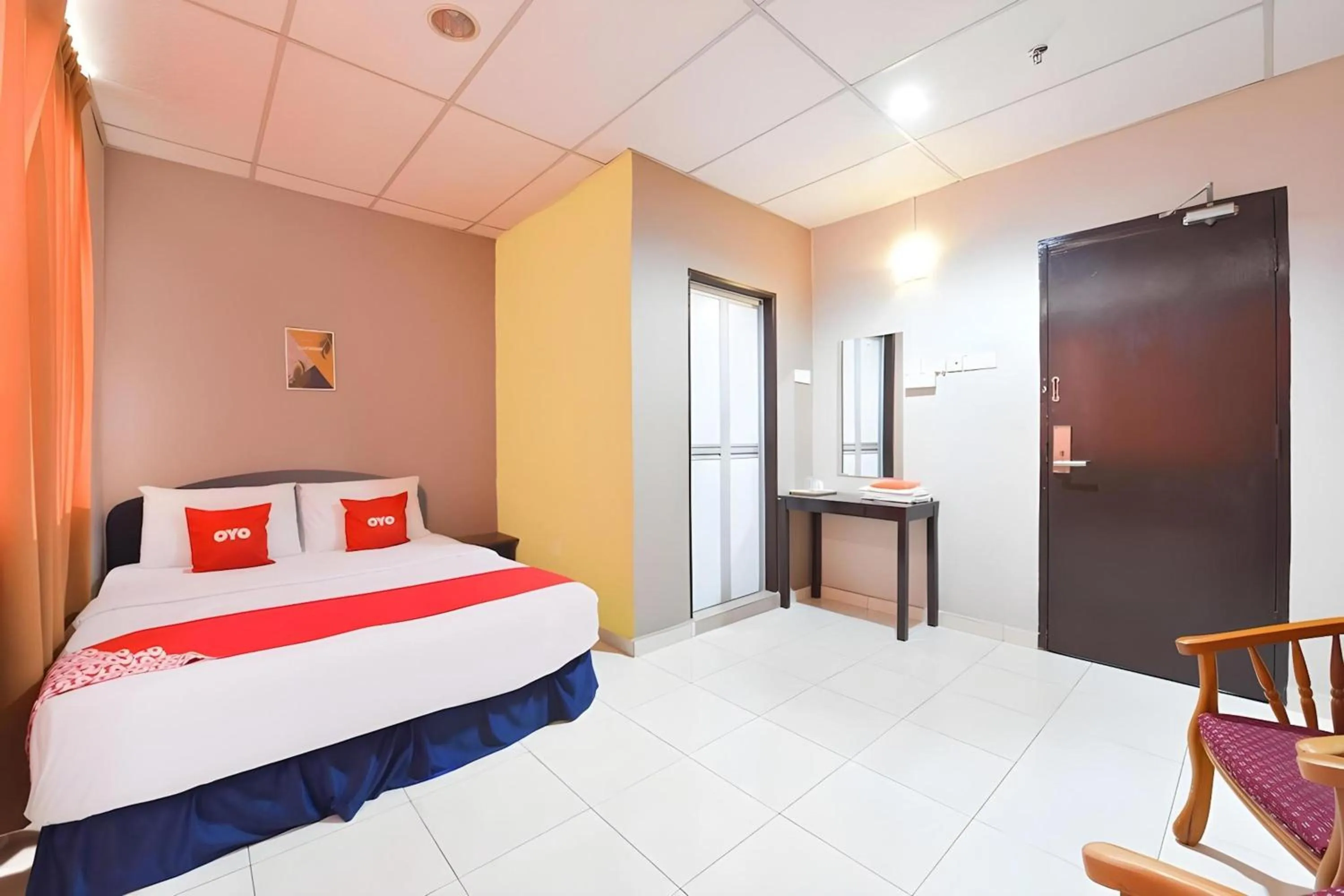 Bedroom, Bed in Hotel O Destiny Riverside Hotel