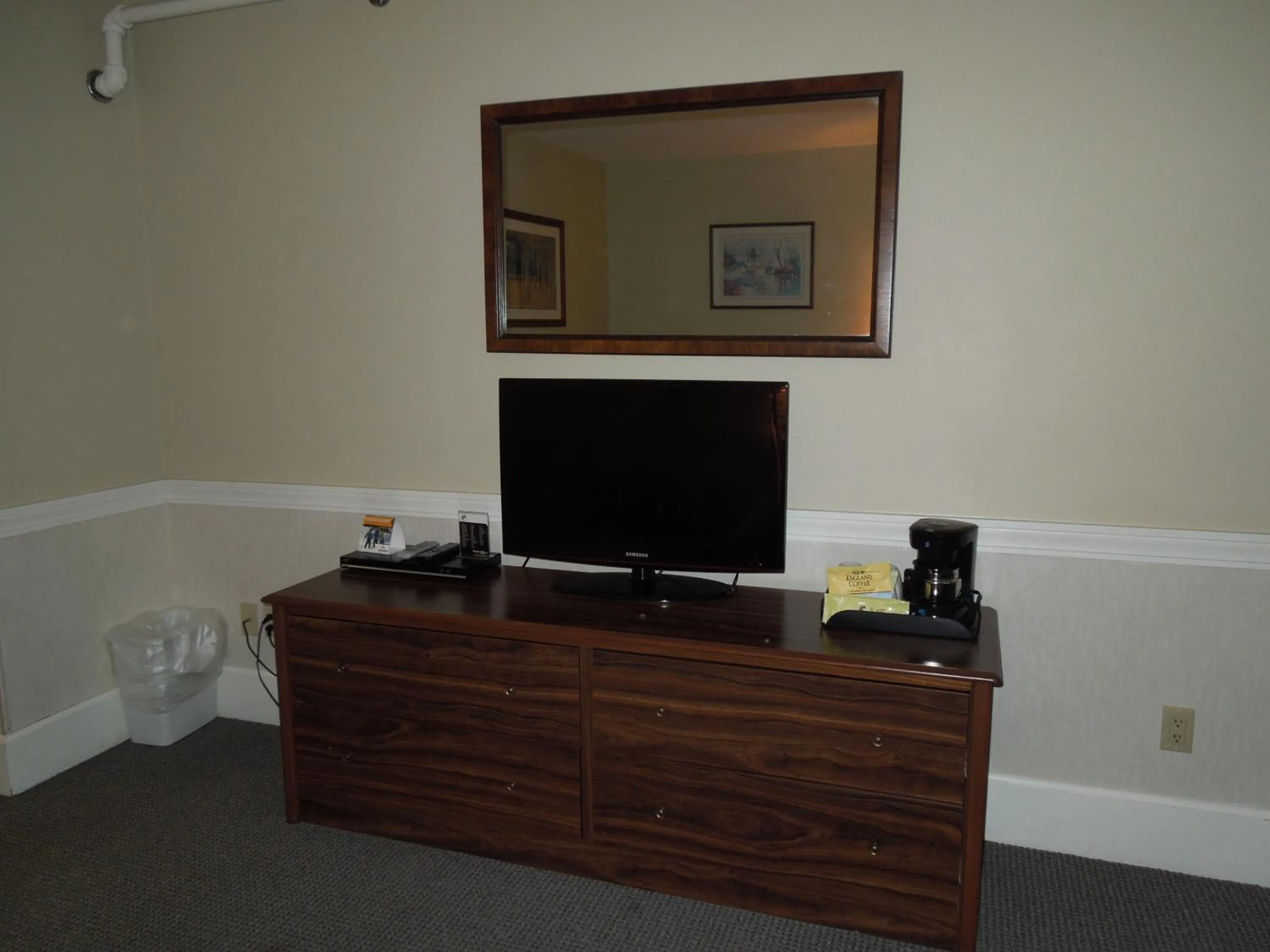 TV and multimedia in Eastern Slope Inn Resort