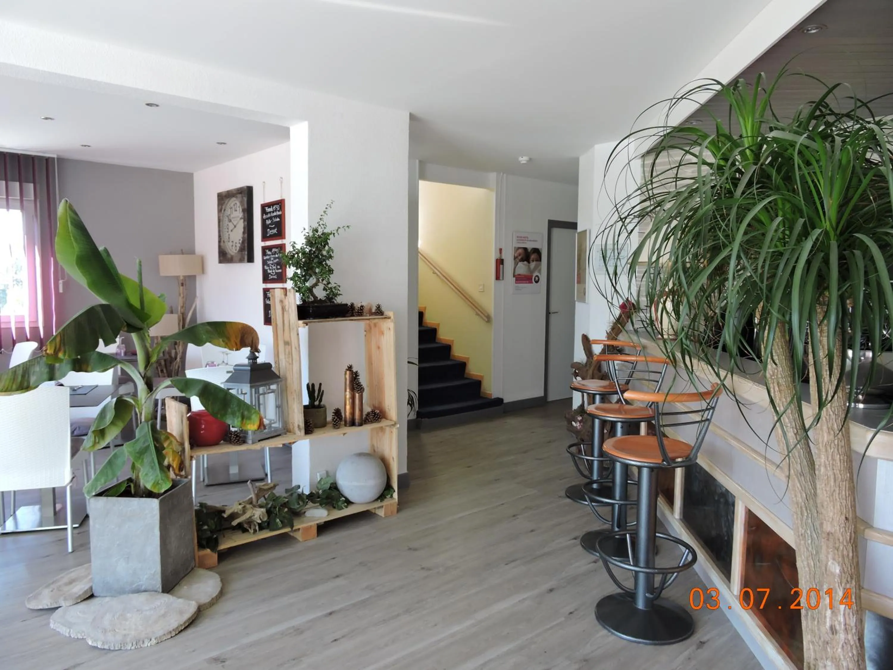 Lounge or bar in Hotel le Foron