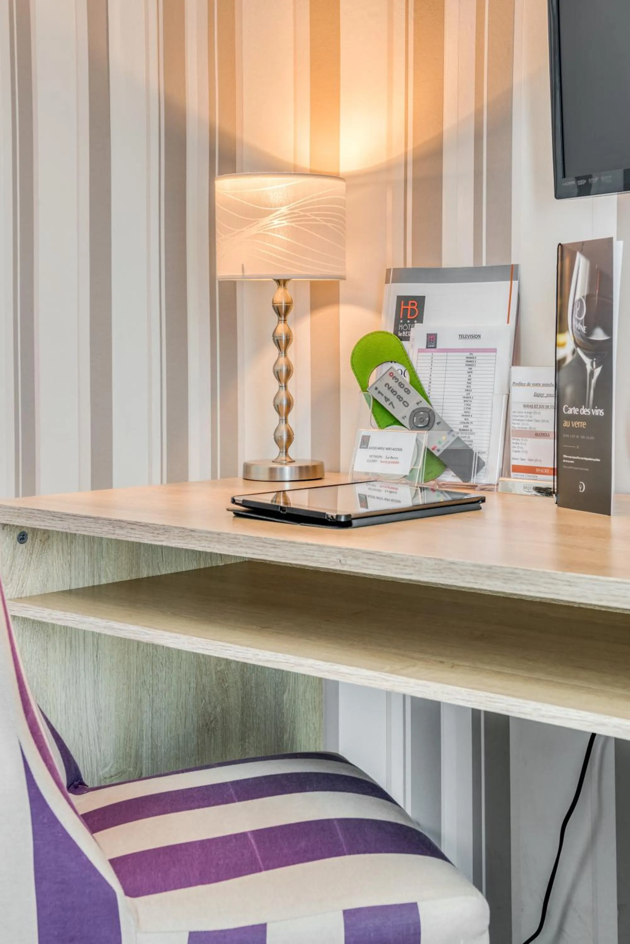 Decorative detail in Hotel Le Berry Saint-Nazaire