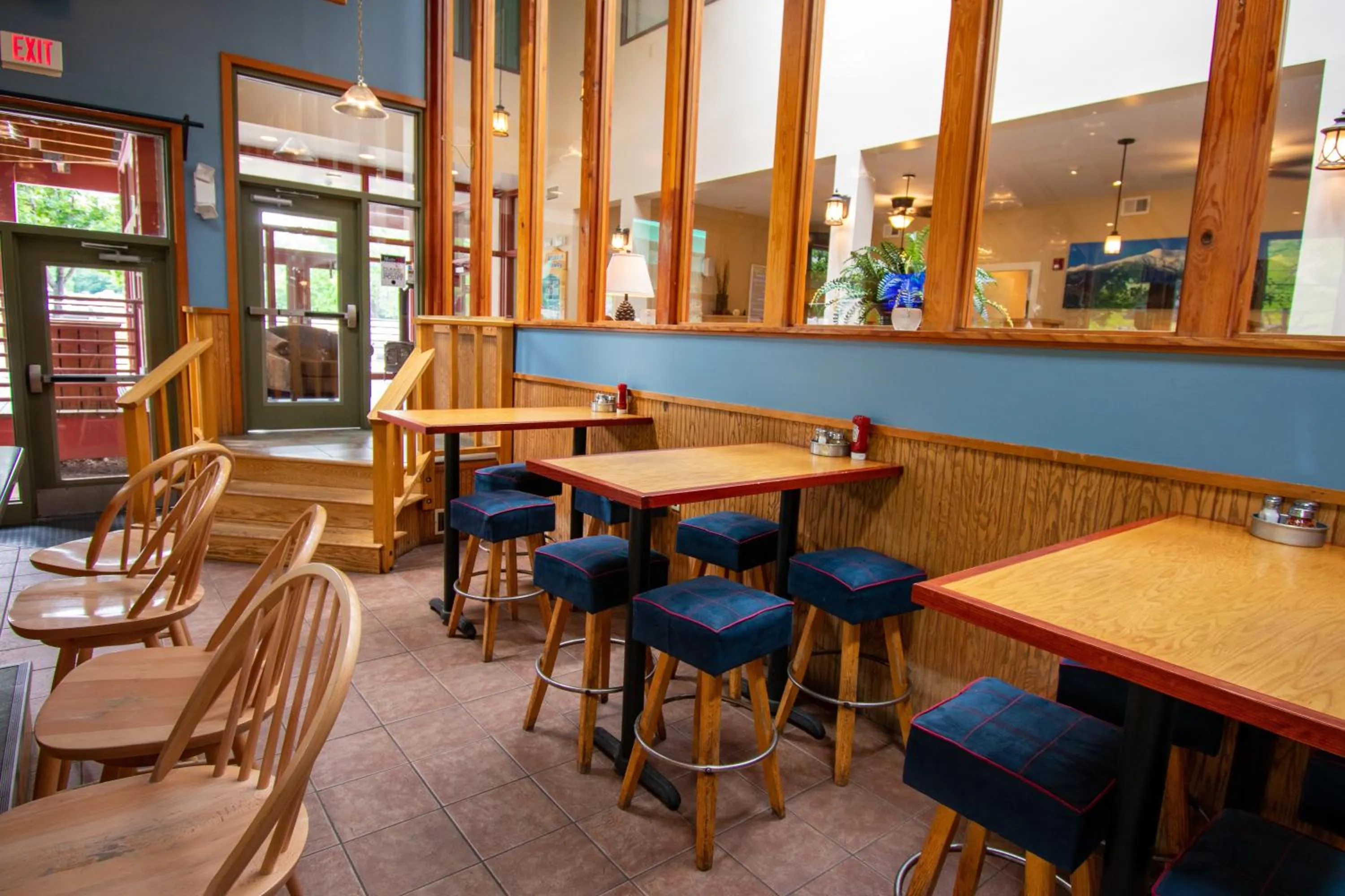 Restaurant/places to eat in Attitash Mountain Village