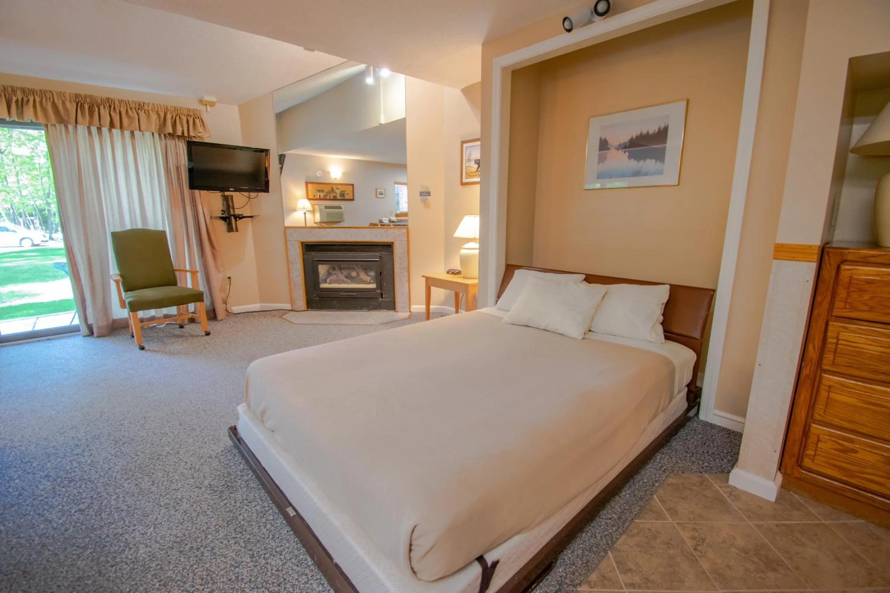 Bed in Attitash Mountain Village