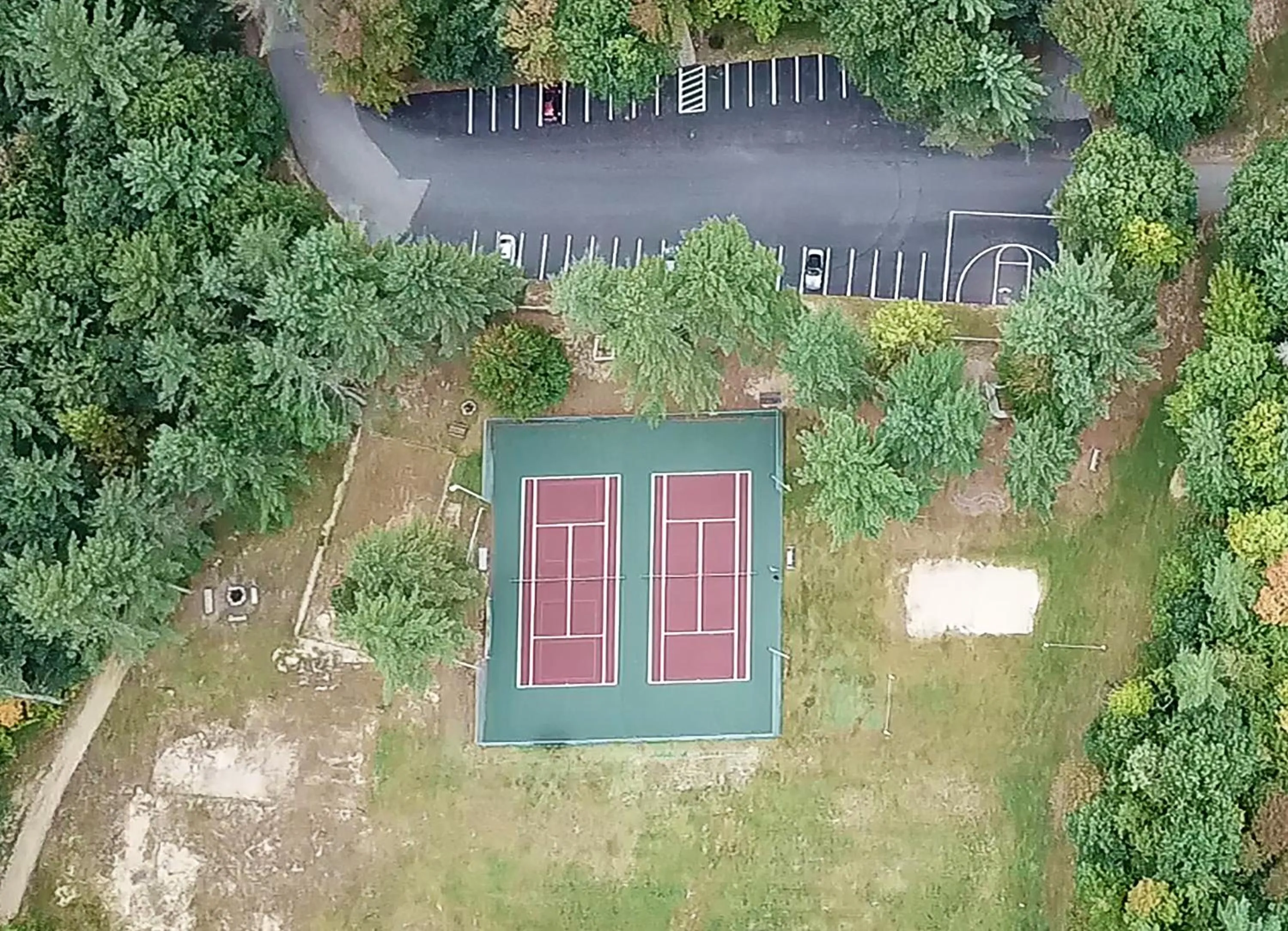 Tennis court in Attitash Mountain Village